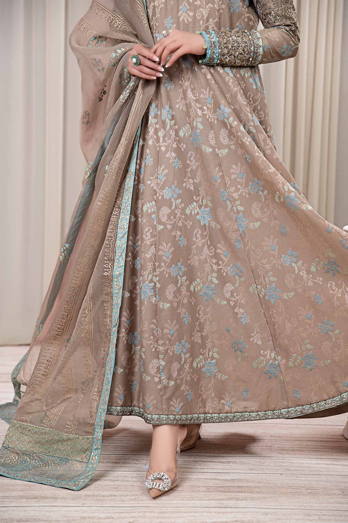 3 Piece Dyed Jacquard Broshia Suit