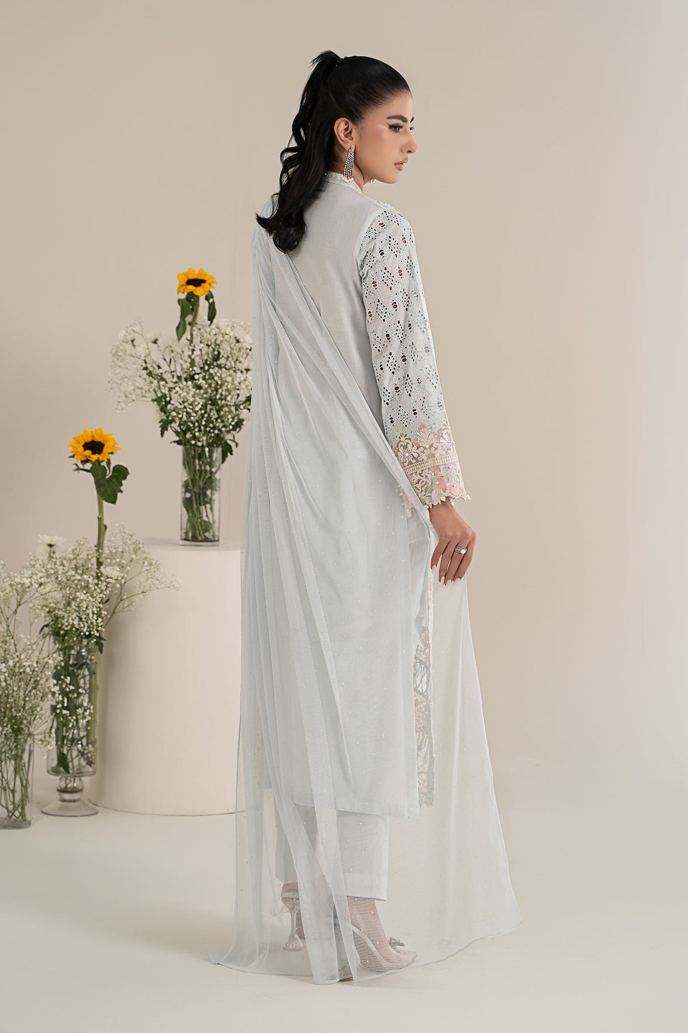 3 Piece Embroidered Lawn Suit