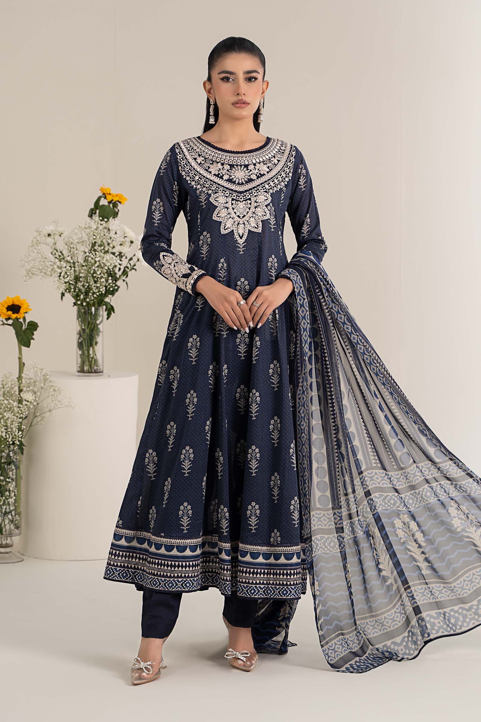 3 Piece Printed Lawn Suit
