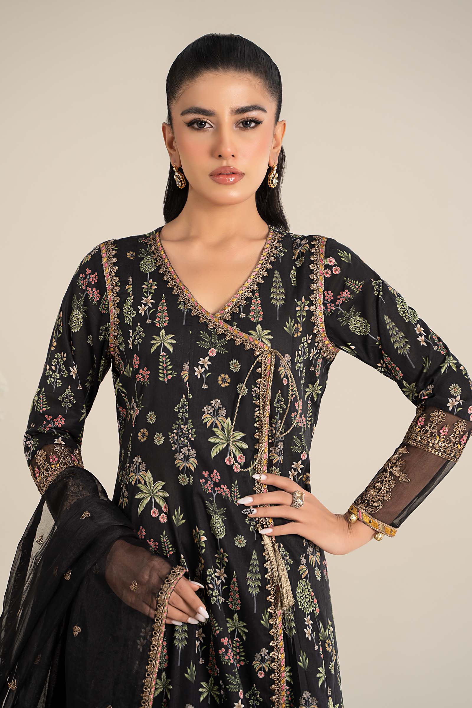 3 Piece Embroidered Lawn Suit