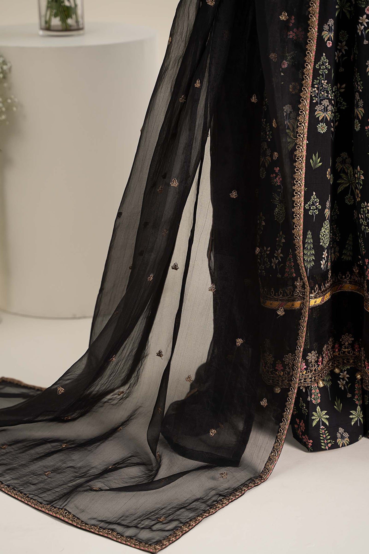 3 Piece Embroidered Lawn Suit