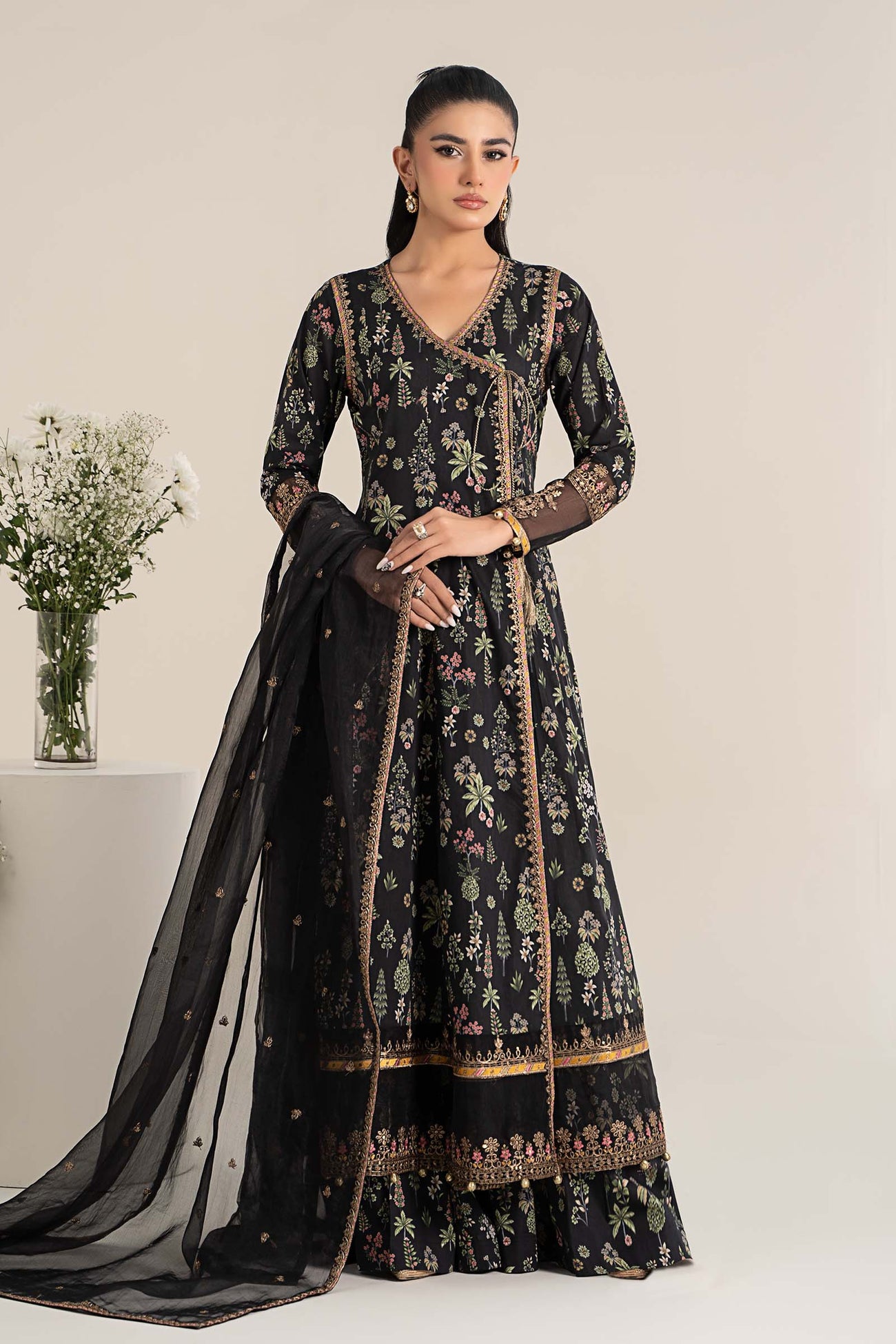 3 Piece Embroidered Lawn Suit