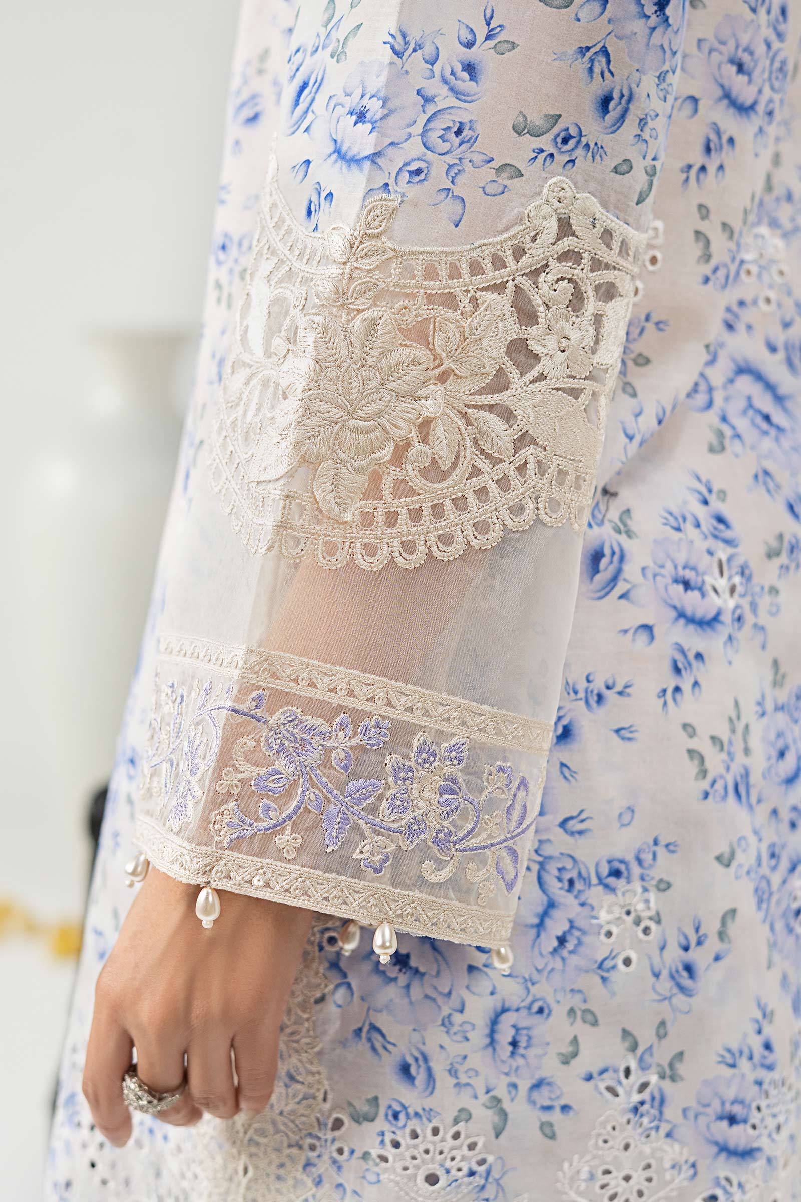 3 Piece Embroidered Lawn Suit