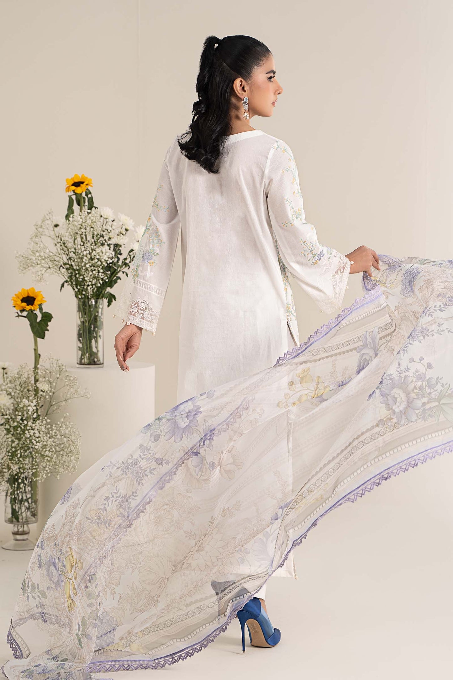 3 Piece Embroidered Self Jacquard Lawn Suit