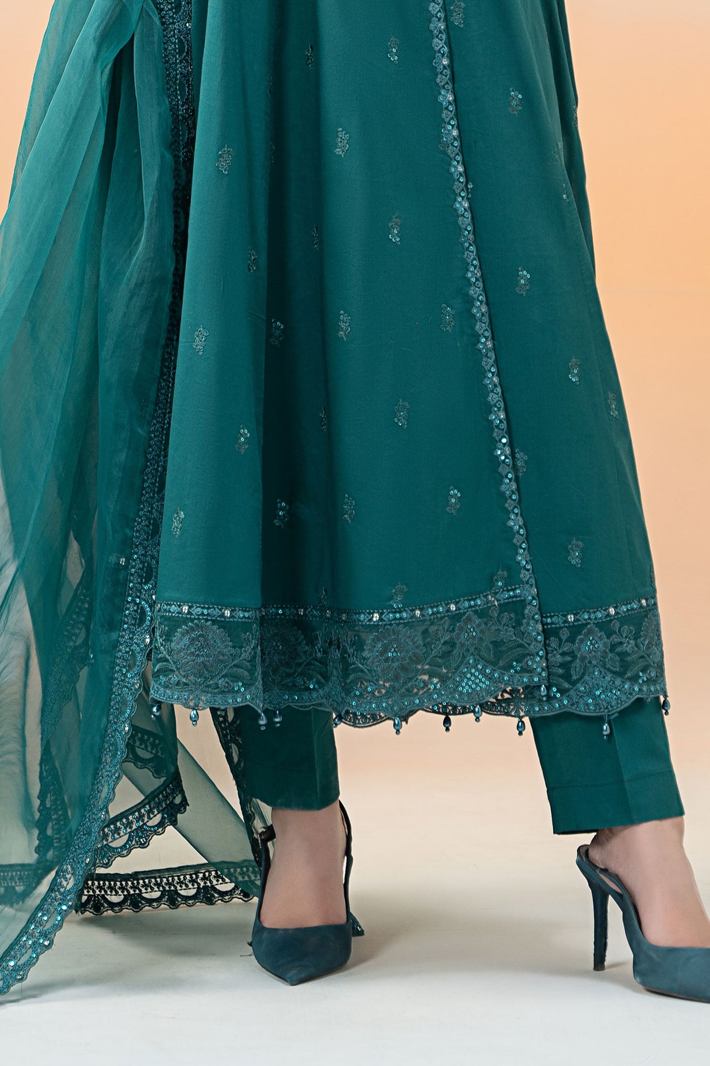 3 Piece Embroidered Lawn Suit
