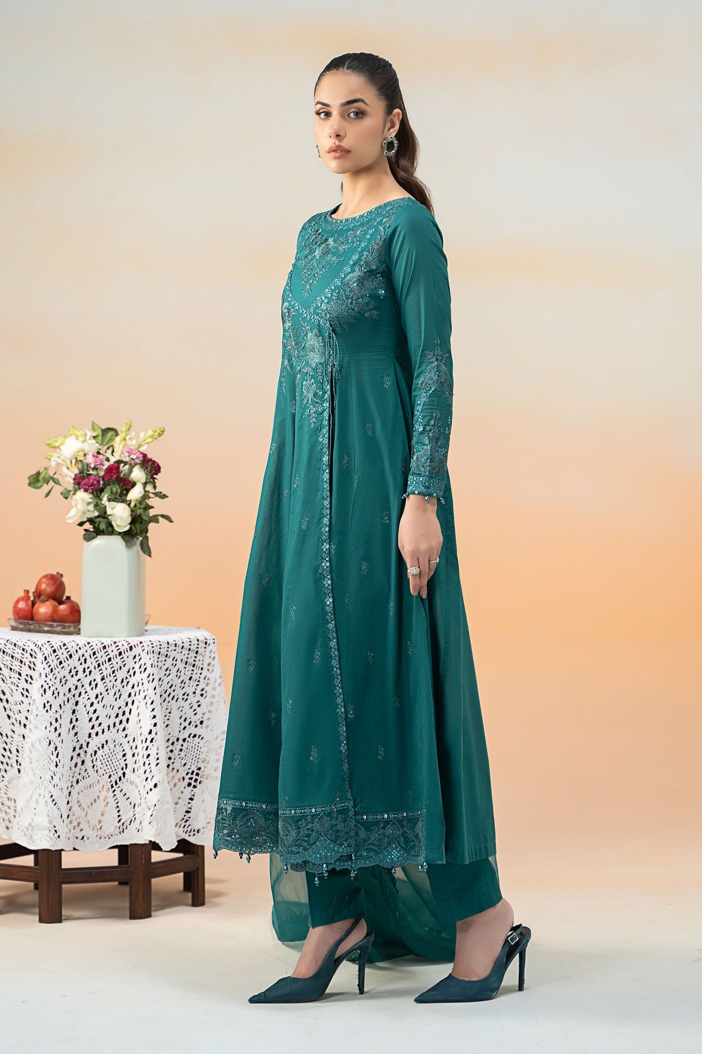 3 Piece Embroidered Lawn Suit