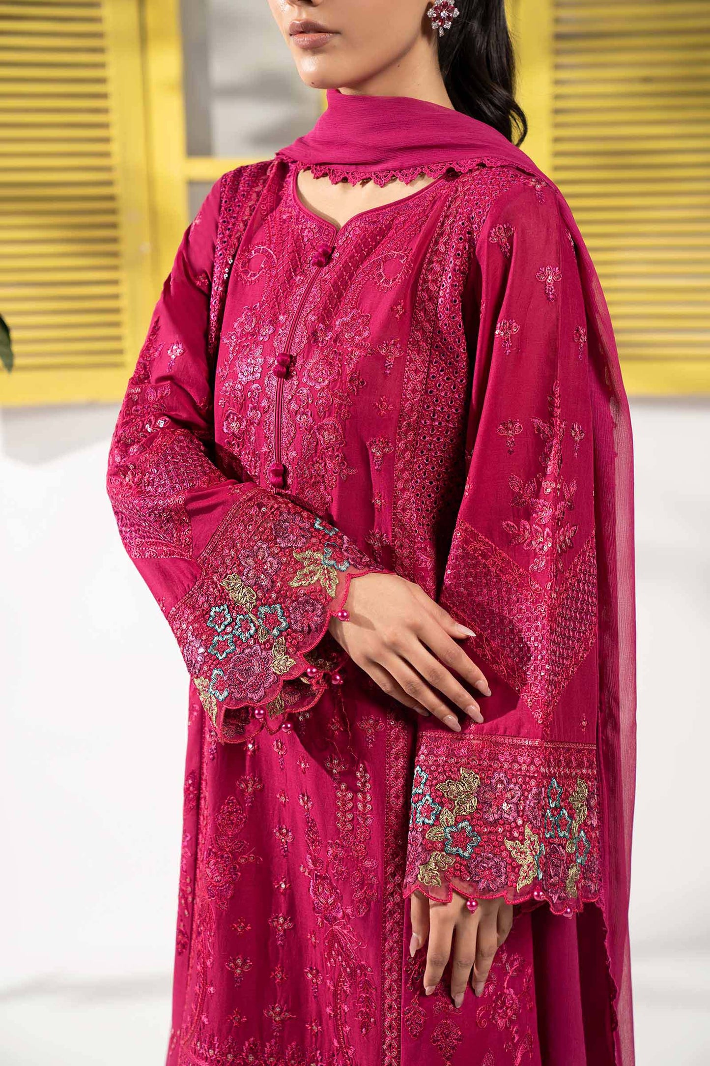 3 Piece Embroidered Lawn Suit