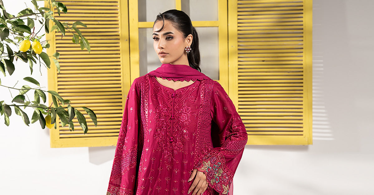 3 Piece Embroidered Lawn Suit