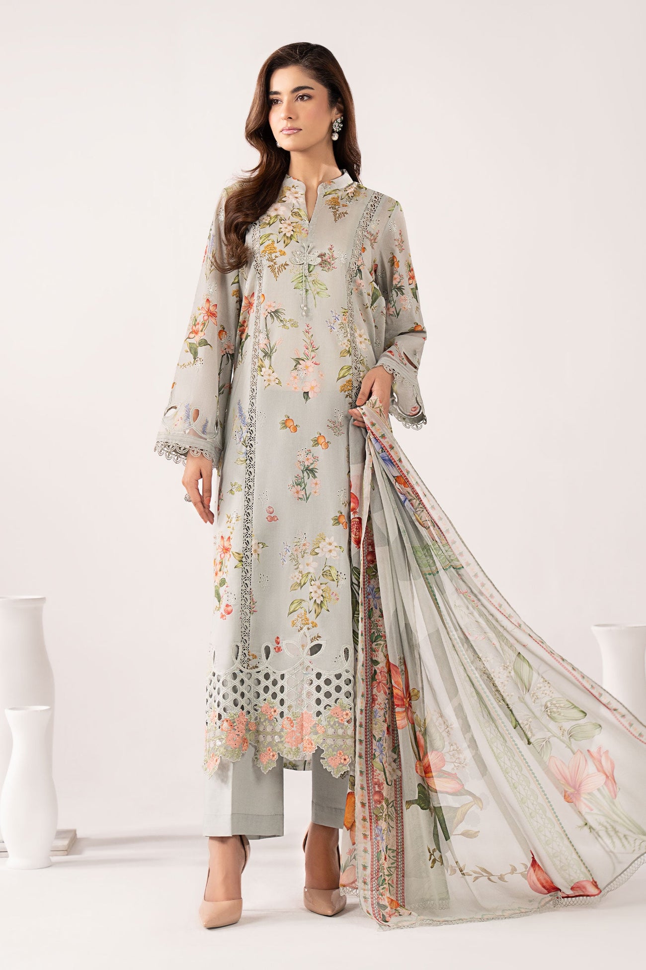 3 Piece Embroidered Lawn Suit