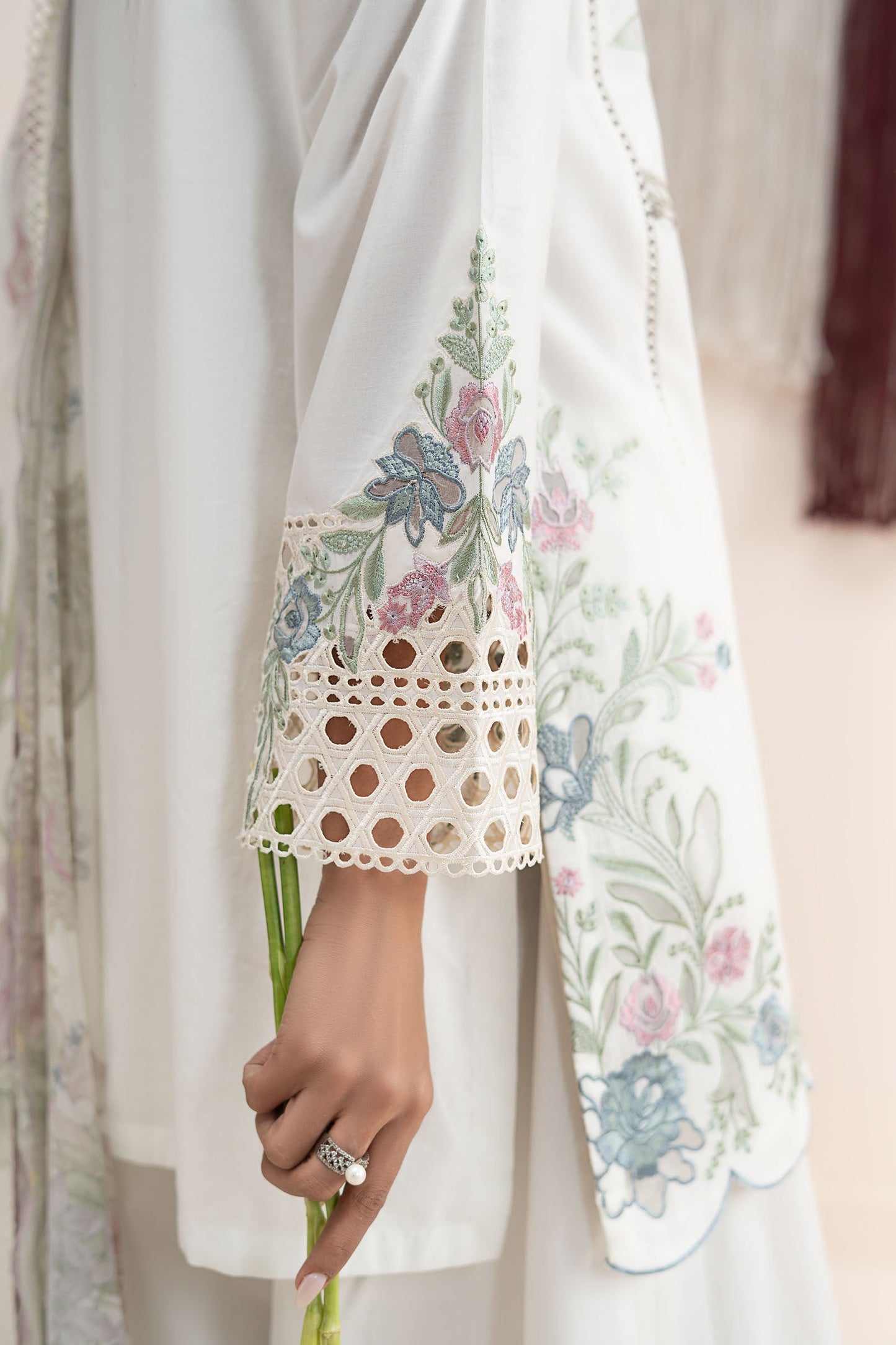 3 Piece Embroidered Lawn Suit