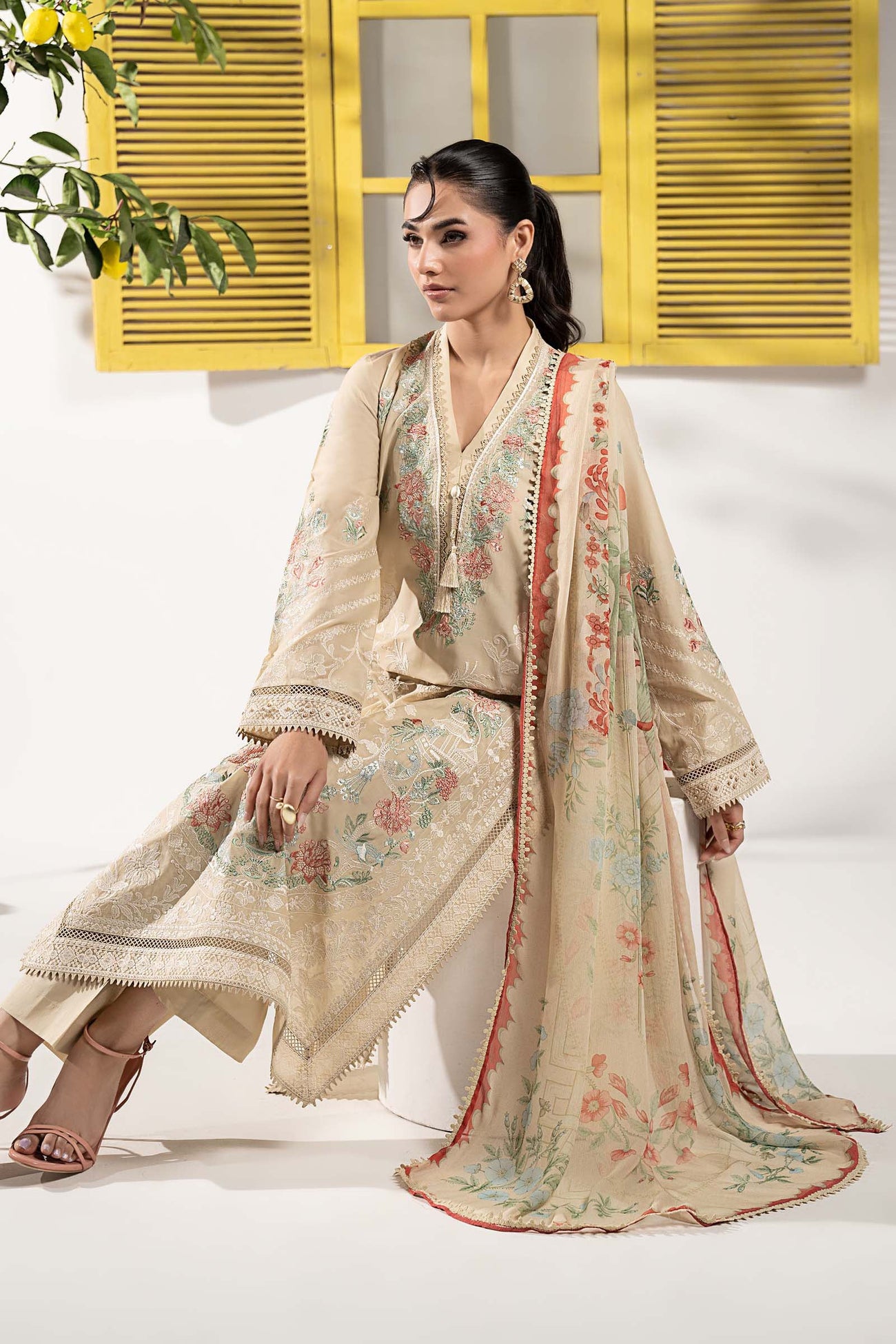 3 Piece Embroidered Lawn Suit
