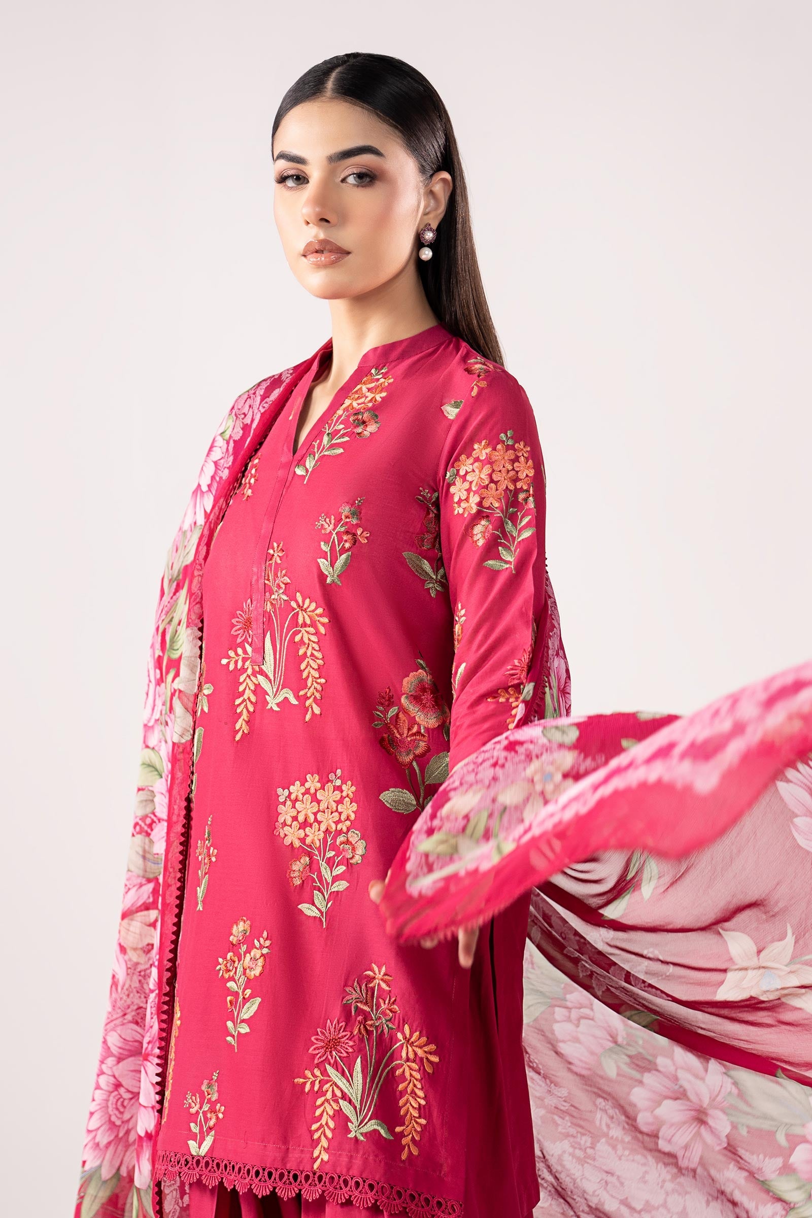 3 Piece Embroidered Lawn Suit