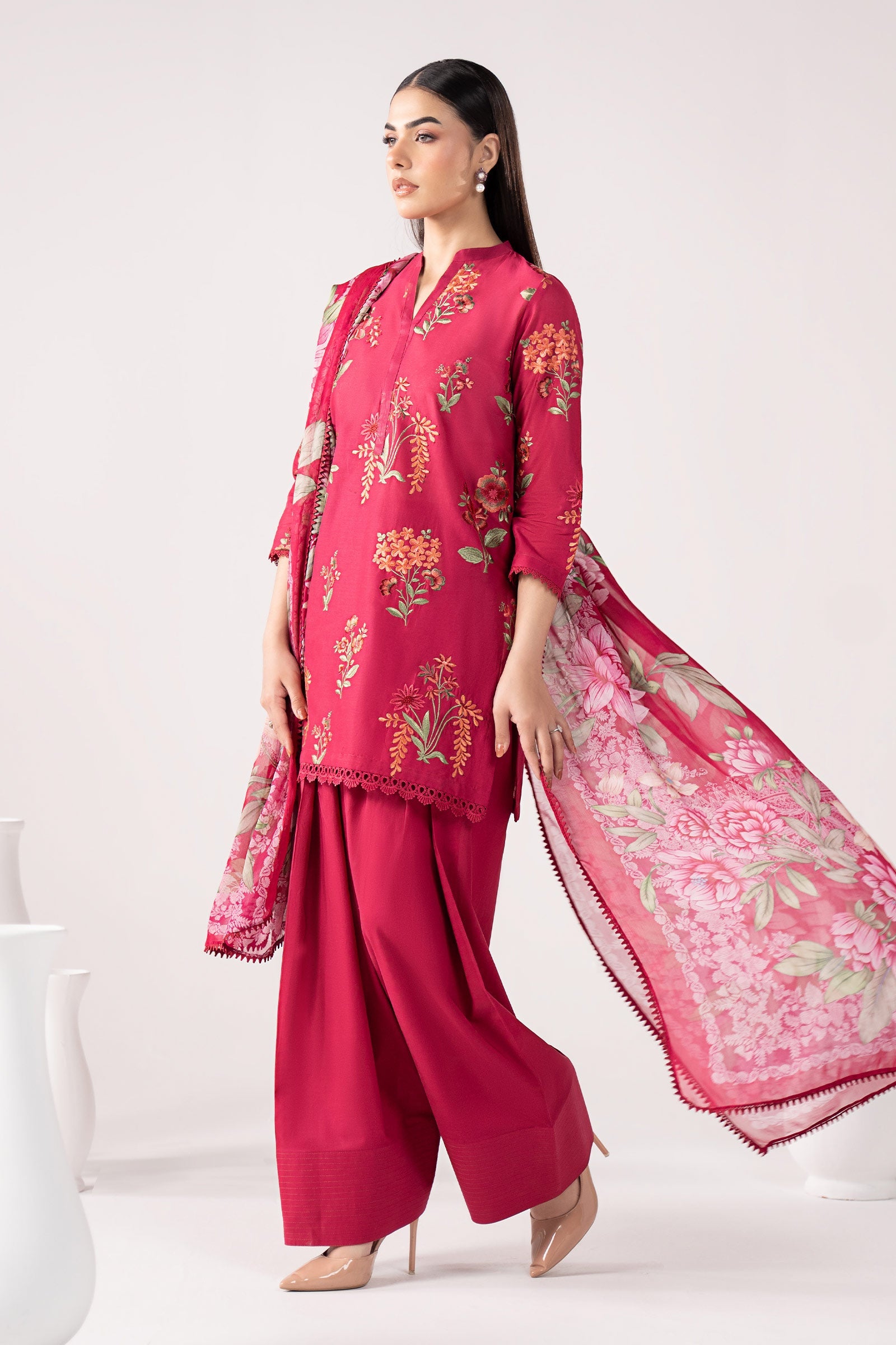 3 Piece Embroidered Lawn Suit