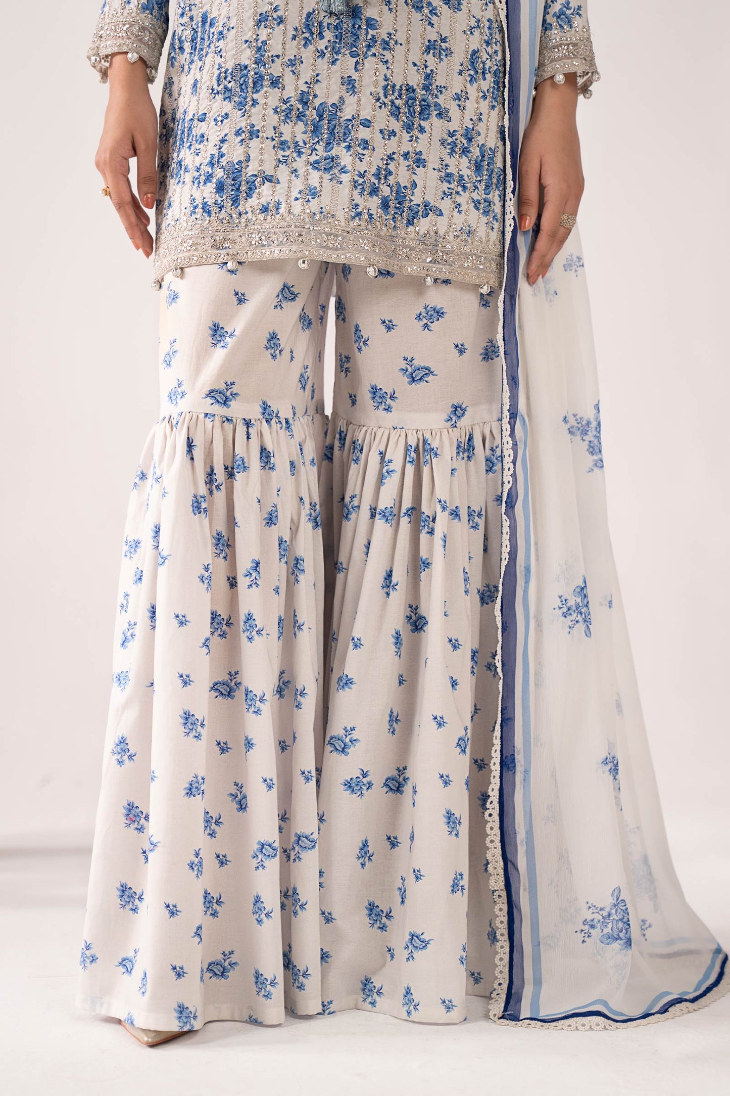 3 Piece Embroidered Lawn Suit