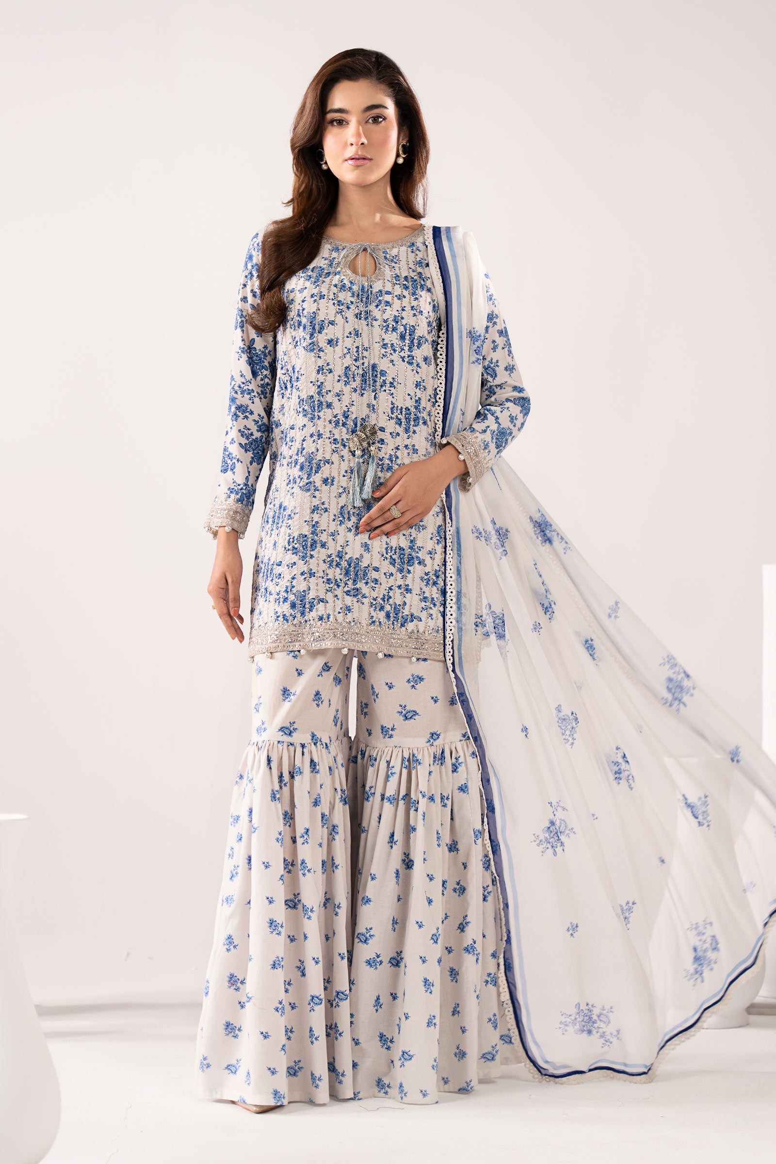 3 Piece Embroidered Lawn Suit