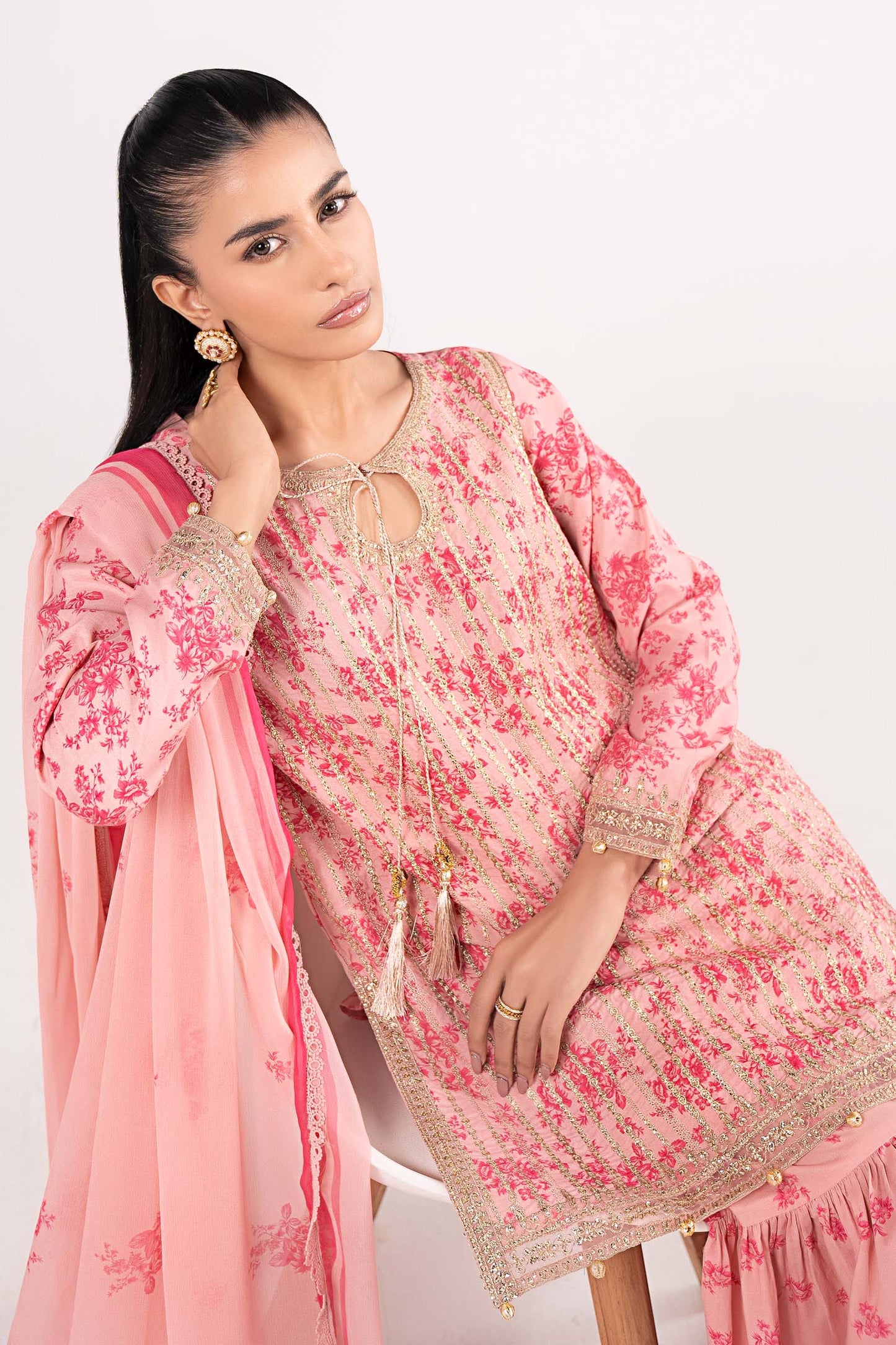 3 Piece Embroidered Lawn Suit