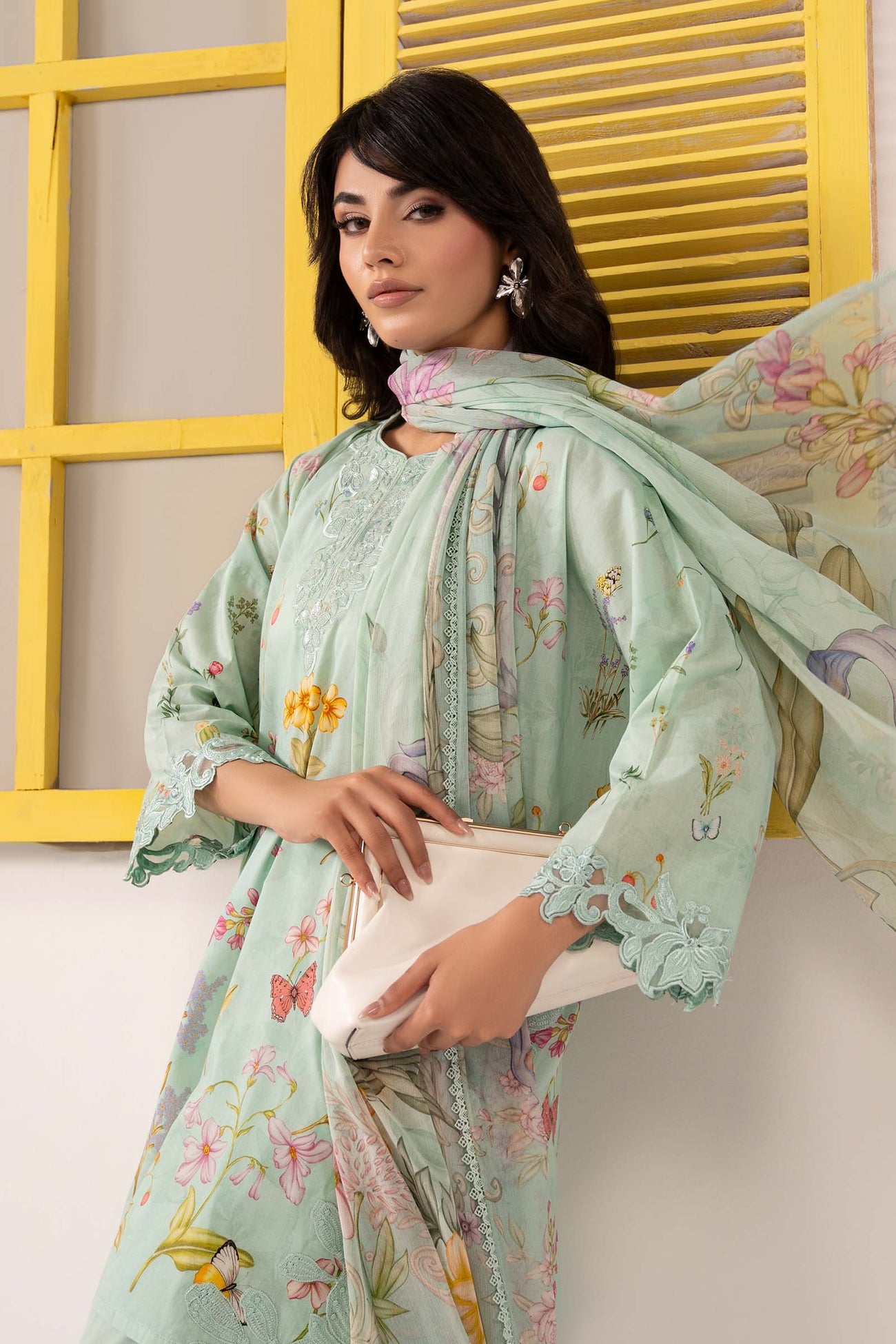 3 Piece Embroidered Lawn Suit