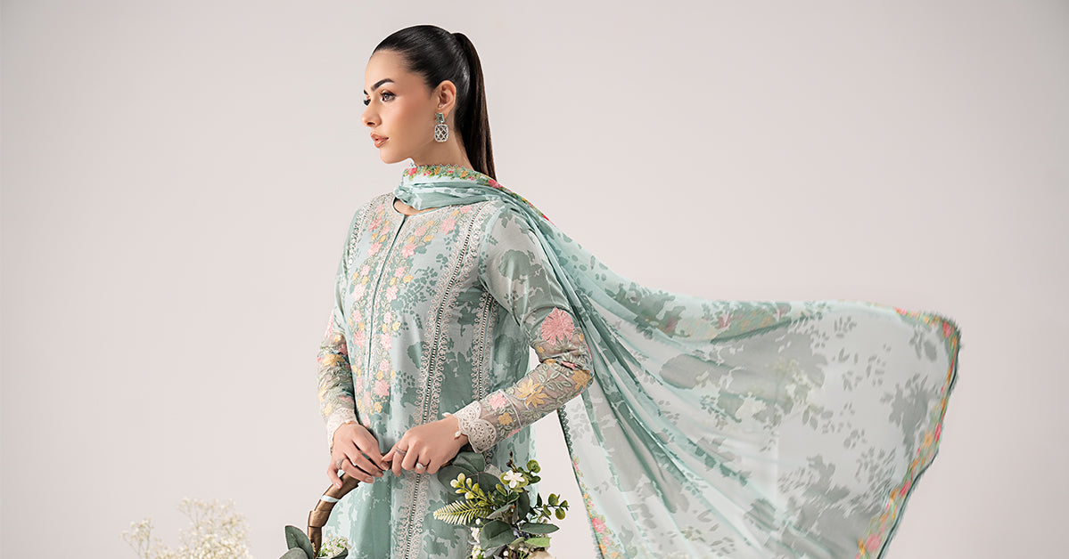 3 Piece Embroidered Lawn Suit