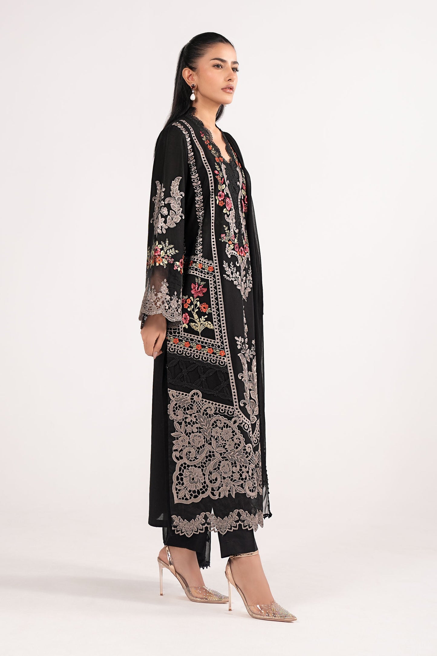 3 Piece Embroidered Lawn Suit