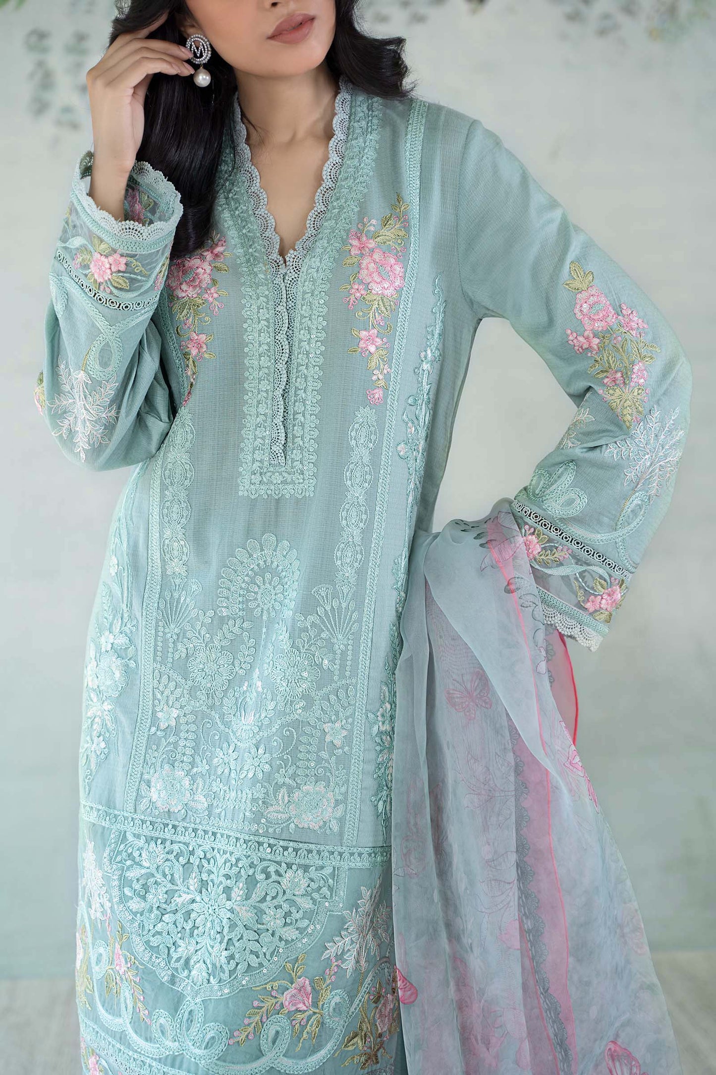 3 Piece Embroidered Lawn Suit