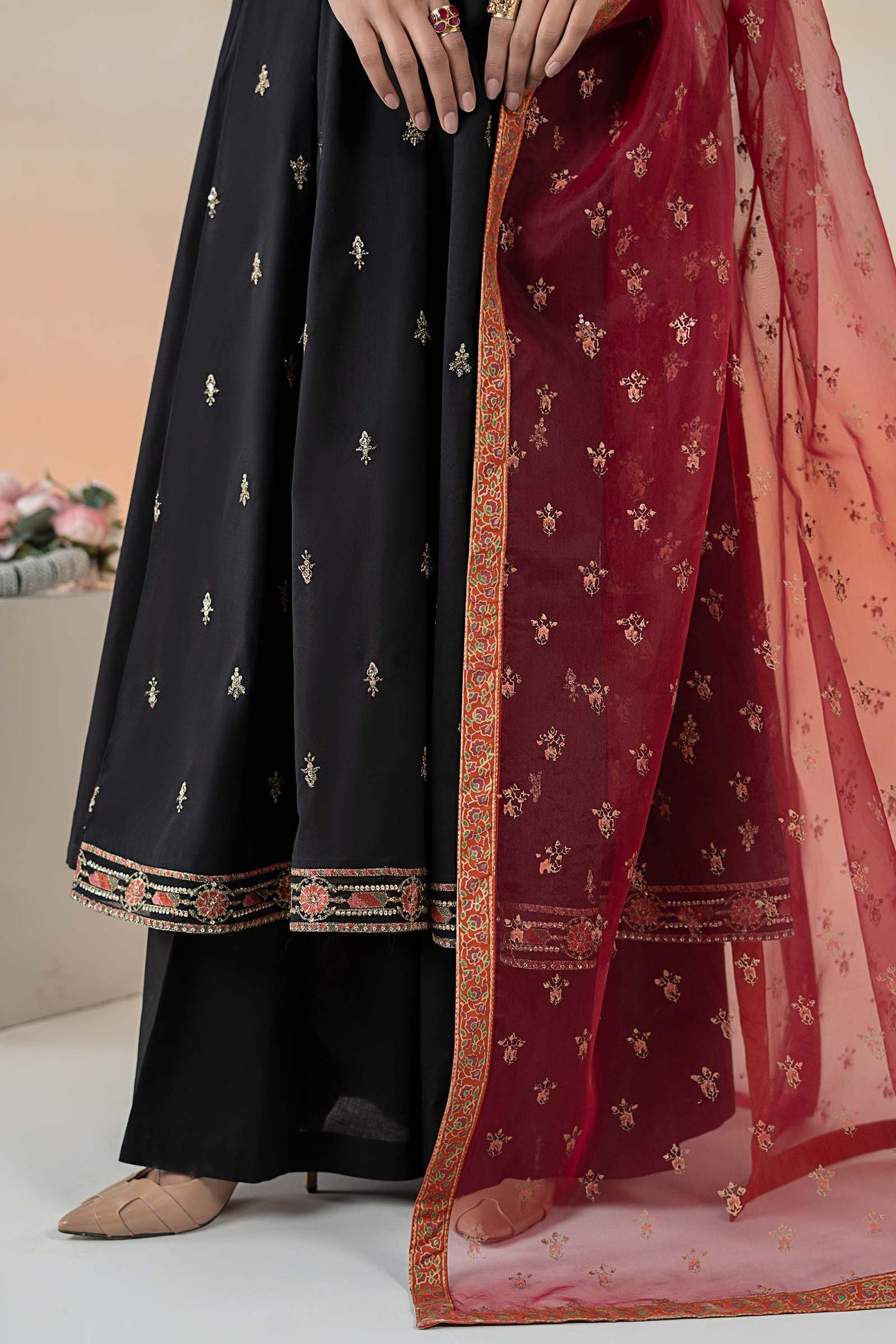 3 Piece Embroidered Lawn Suit