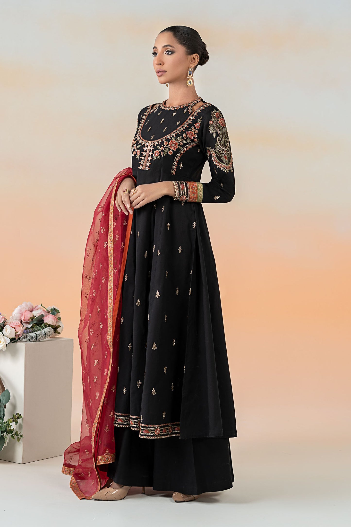 3 Piece Embroidered Lawn Suit