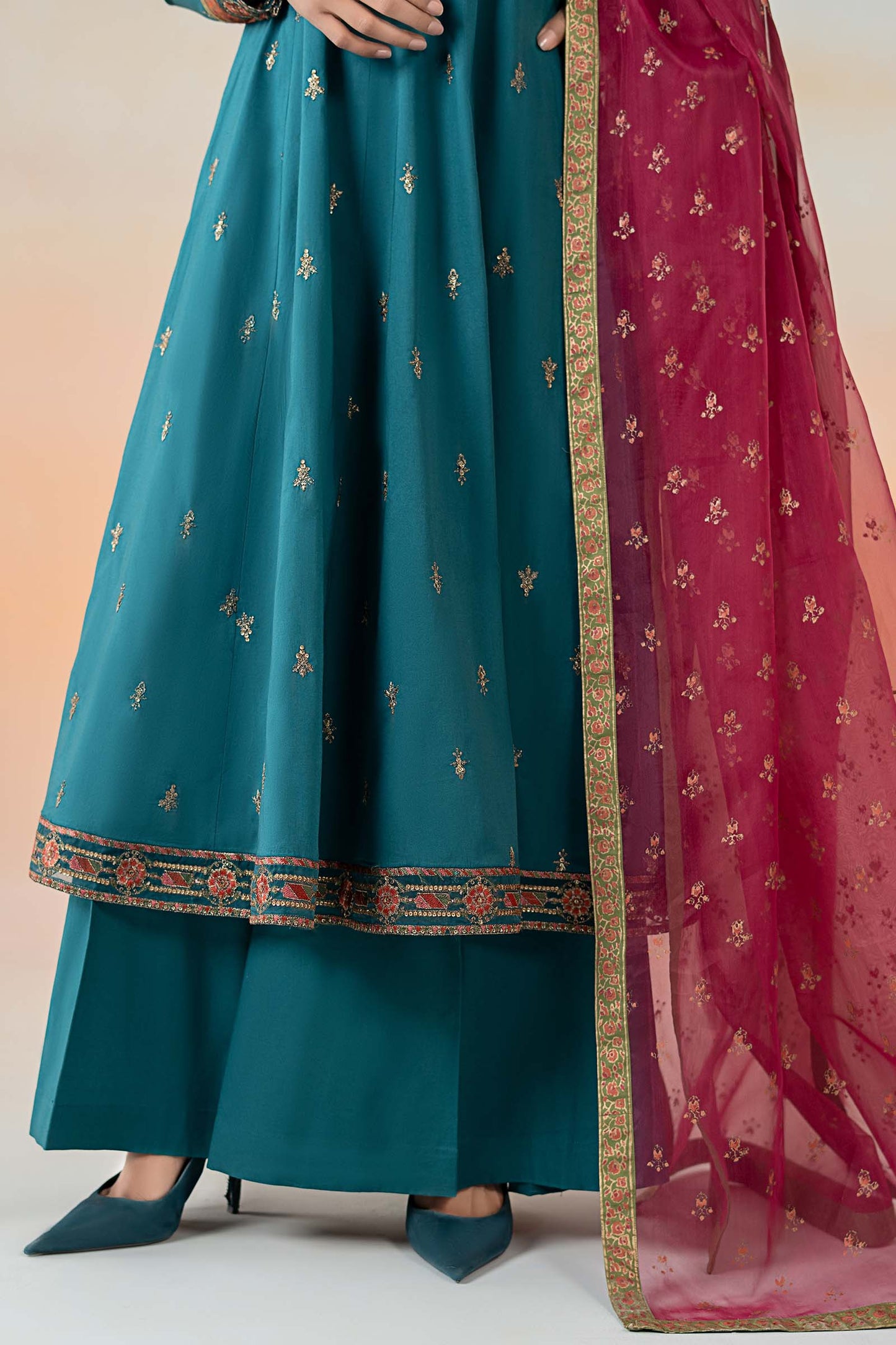 3 Piece Embroidered Lawn Suit