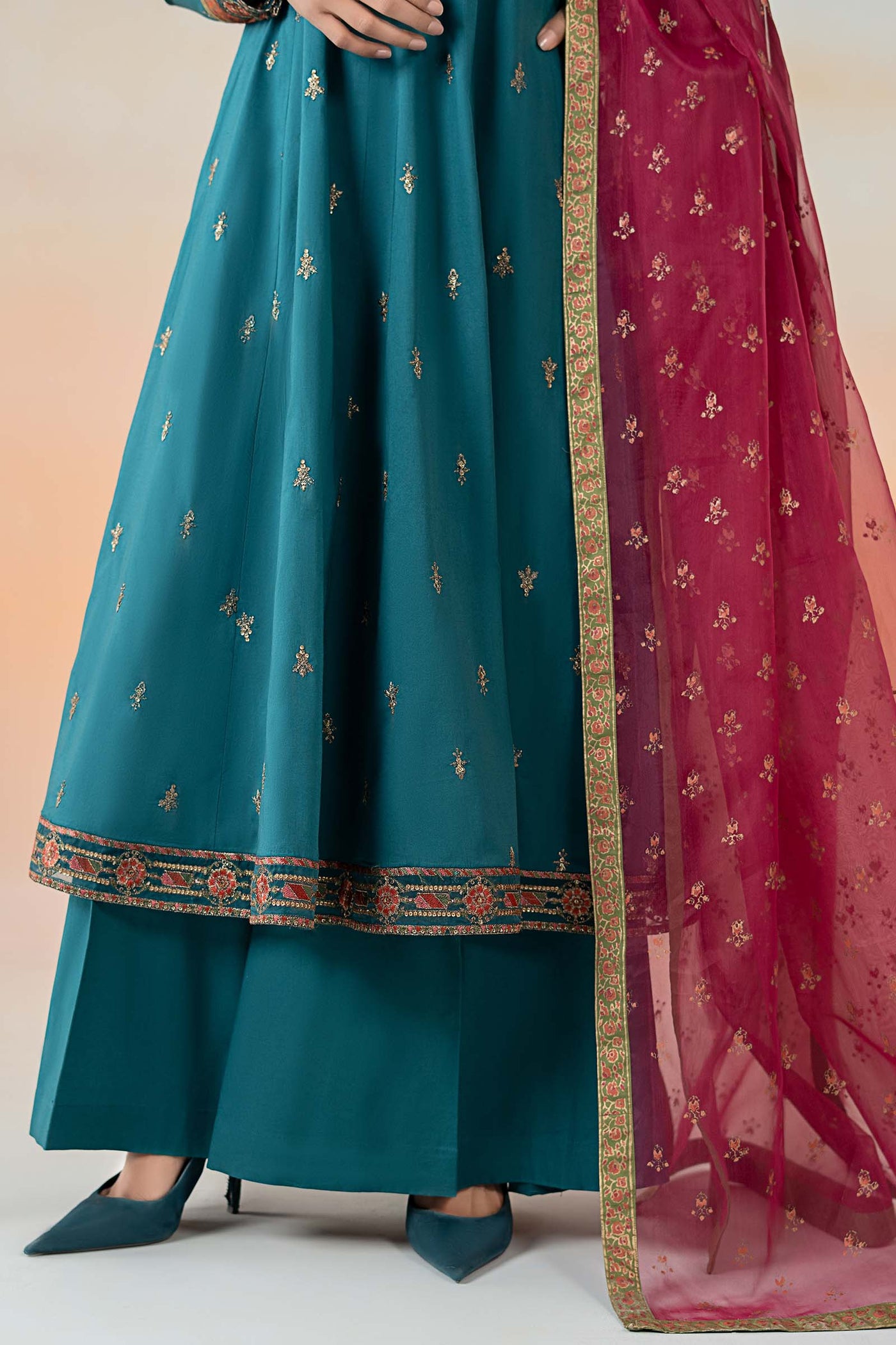 3 Piece Embroidered Lawn Suit