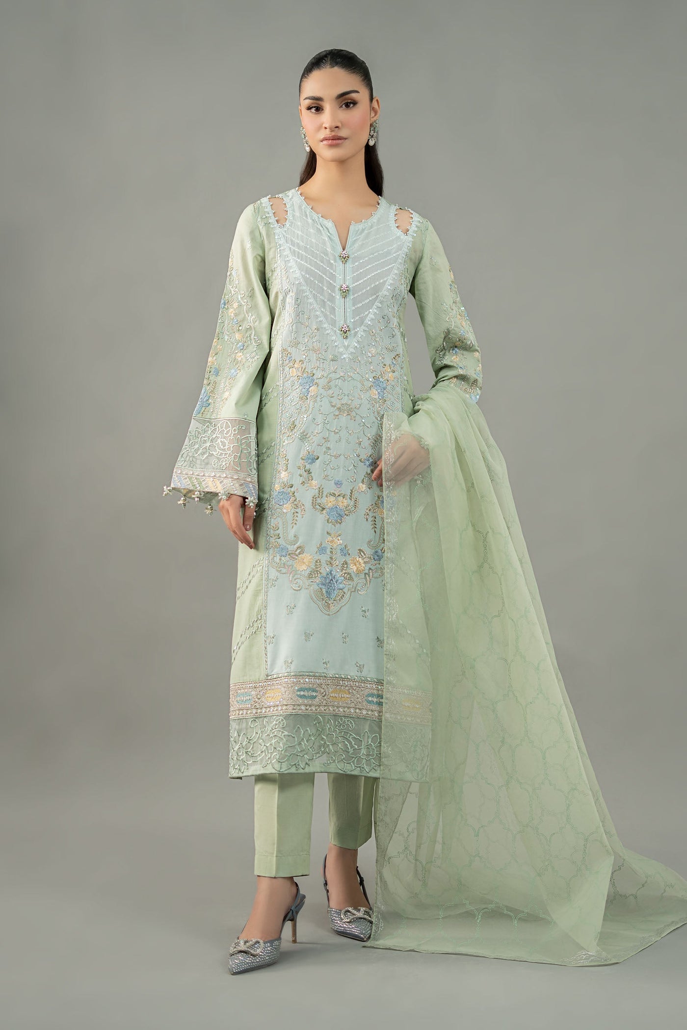 3 Piece Embroidered Lawn Suit