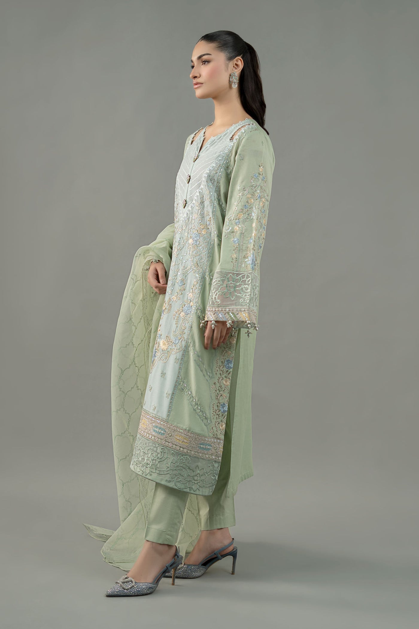 3 Piece Embroidered Lawn Suit