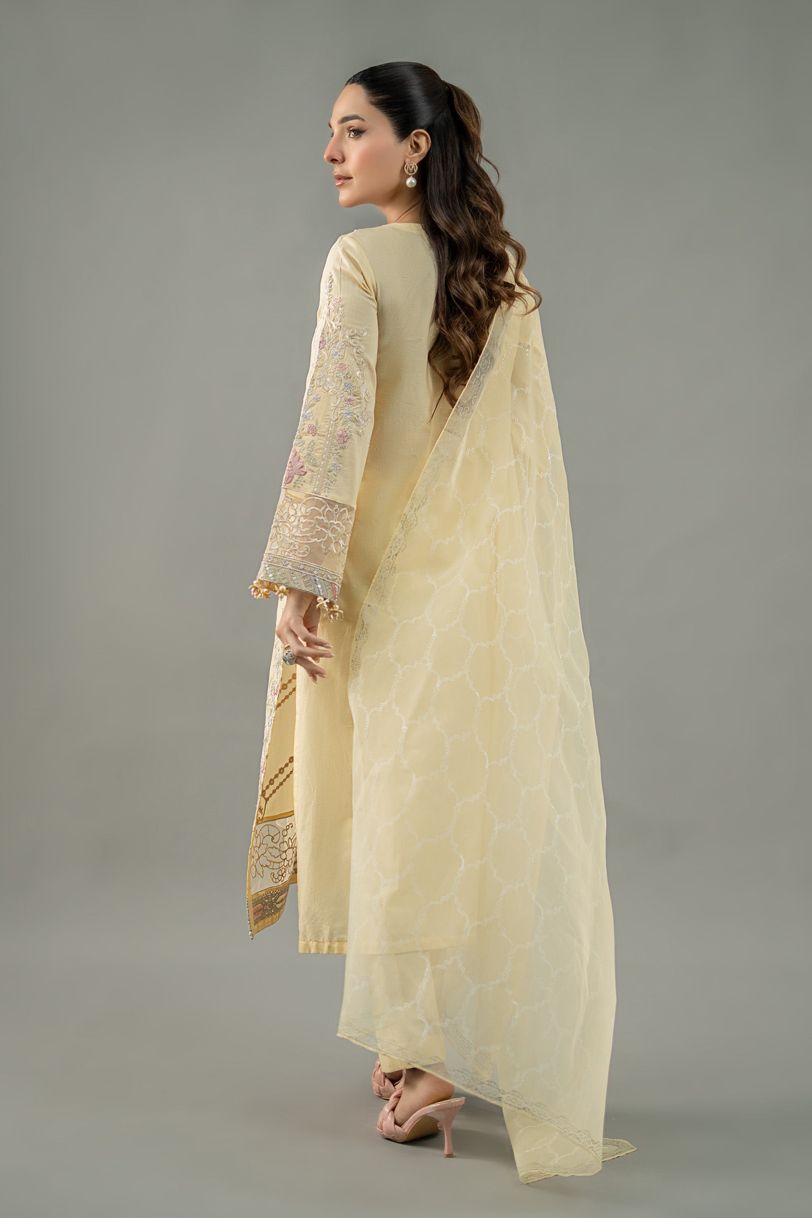 3 Piece Embroidered Lawn Suit