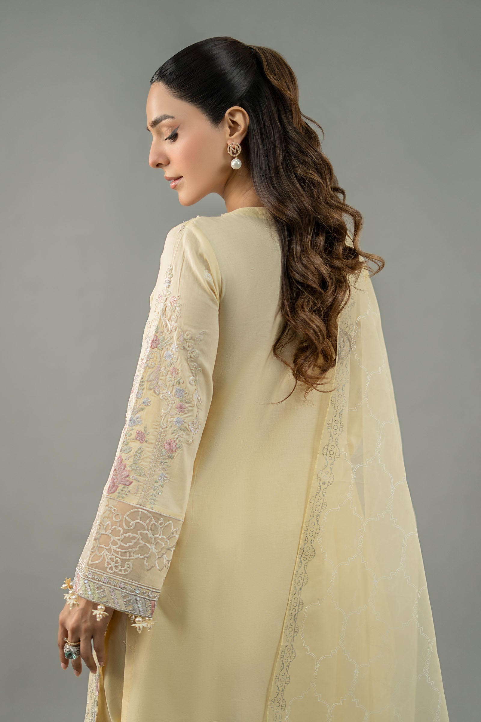 3 Piece Embroidered Lawn Suit