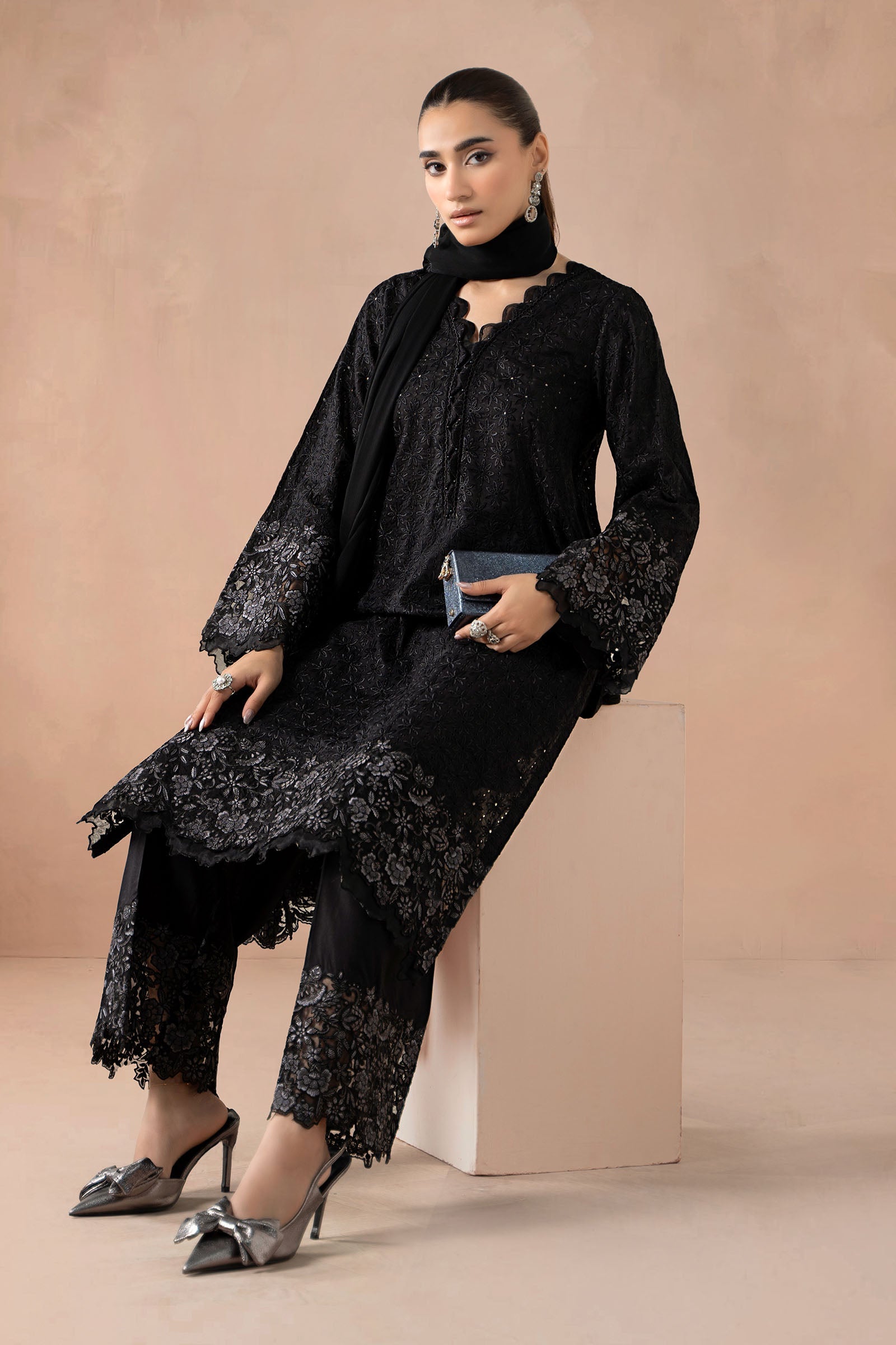 3 Piece Embroidered Lawn Suit