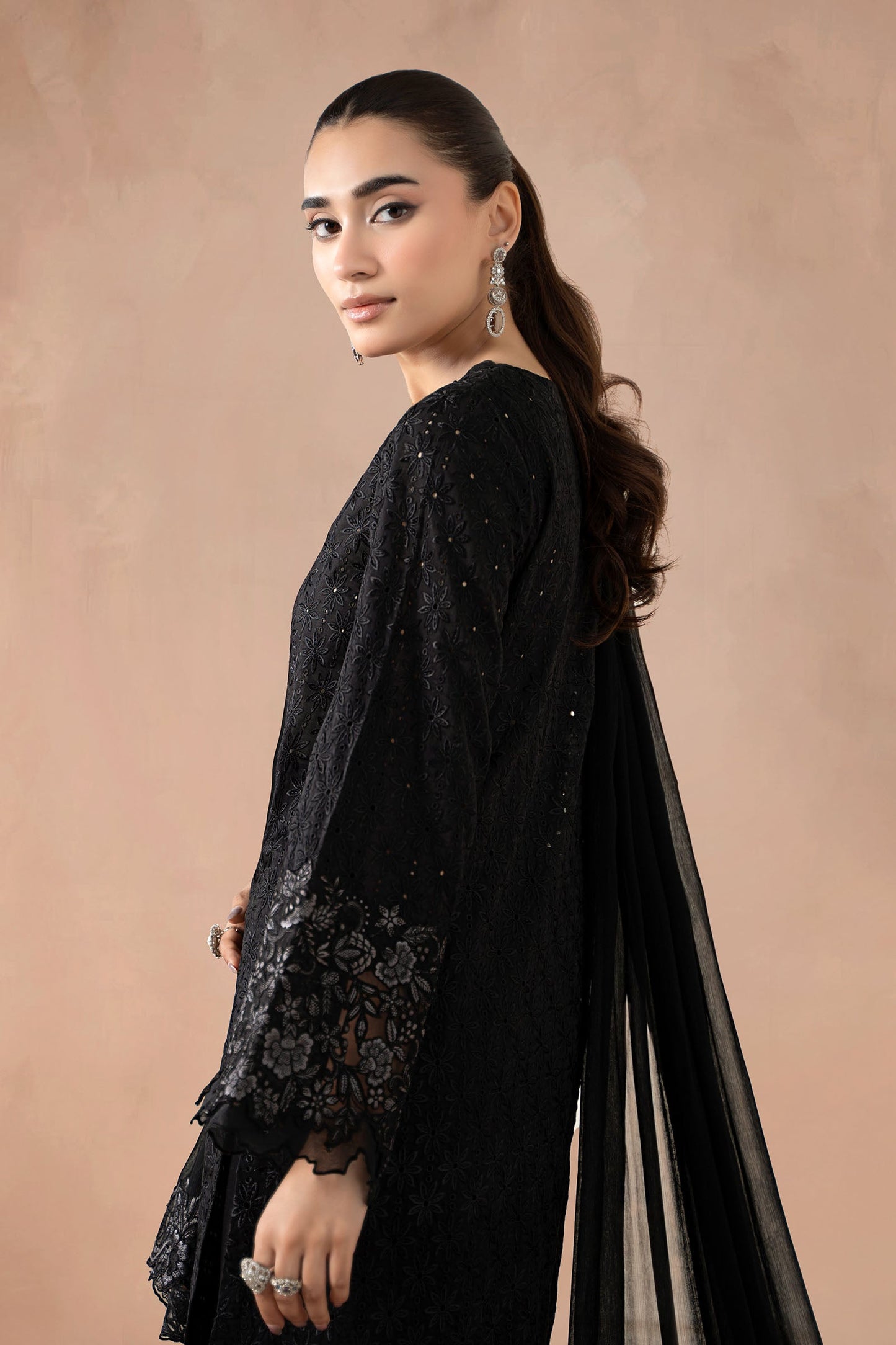 3 Piece Embroidered Lawn Suit