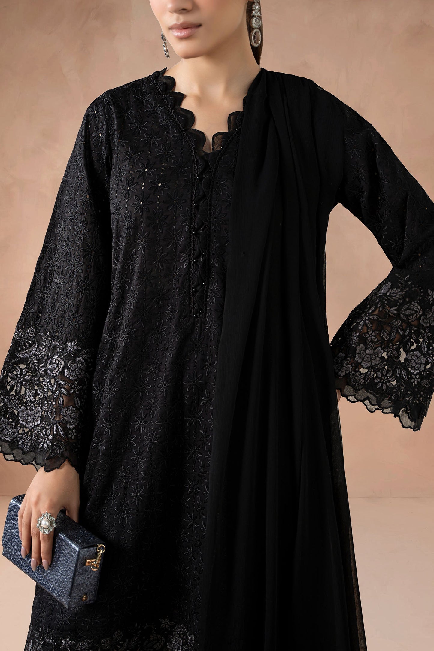 3 Piece Embroidered Lawn Suit