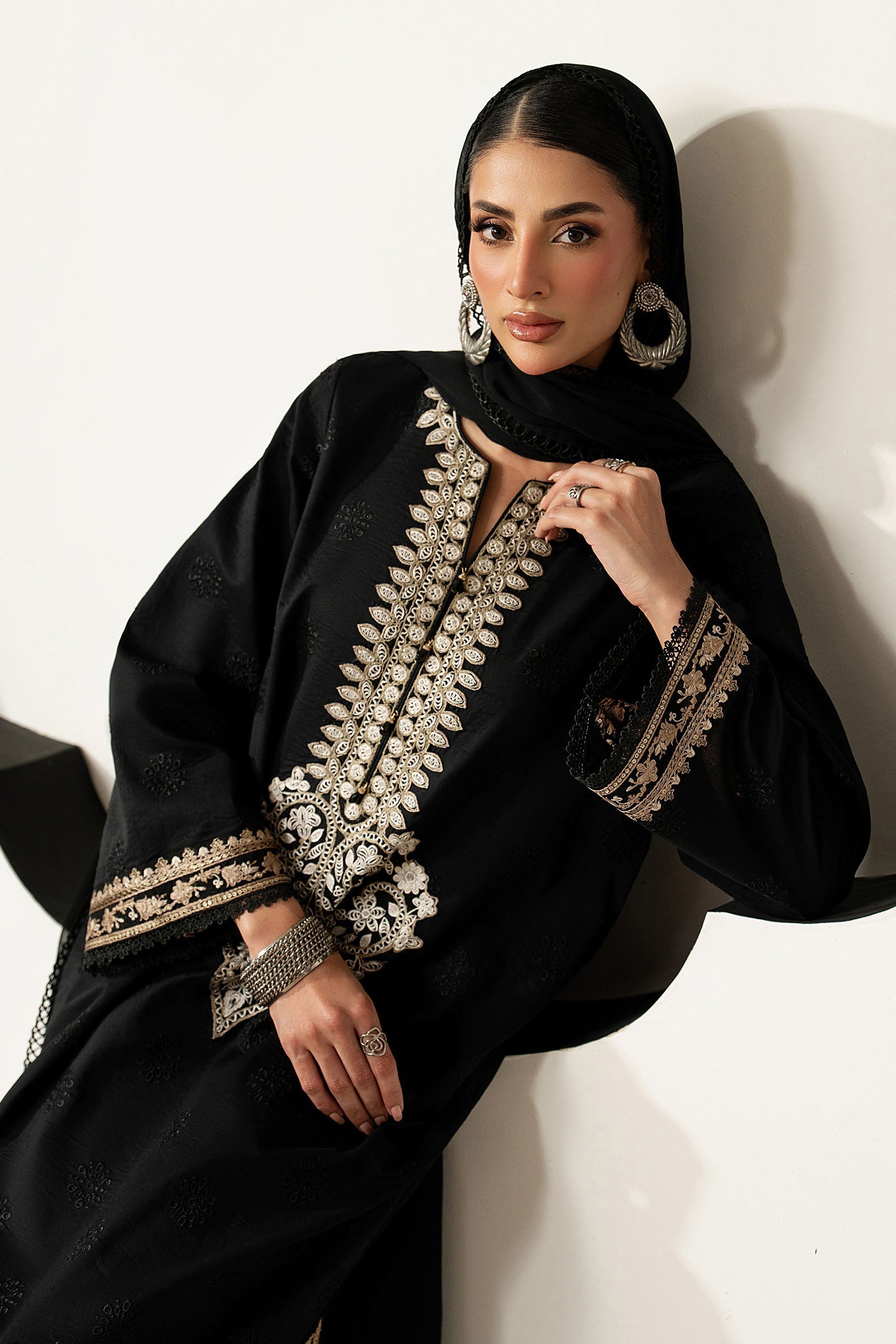 3 Piece Embroidered Lawn Suit