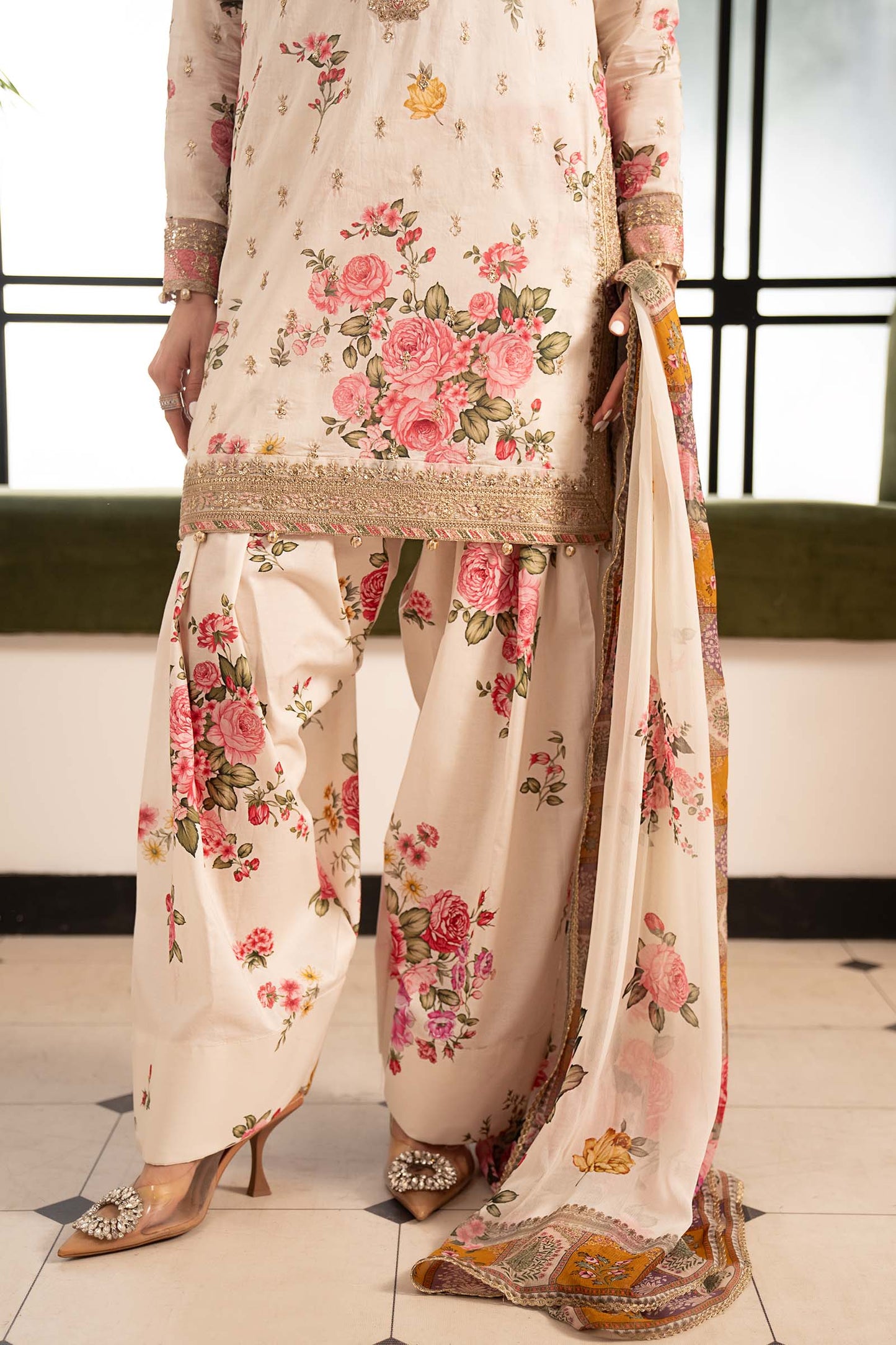 3 Piece Embroidered Lawn Suit