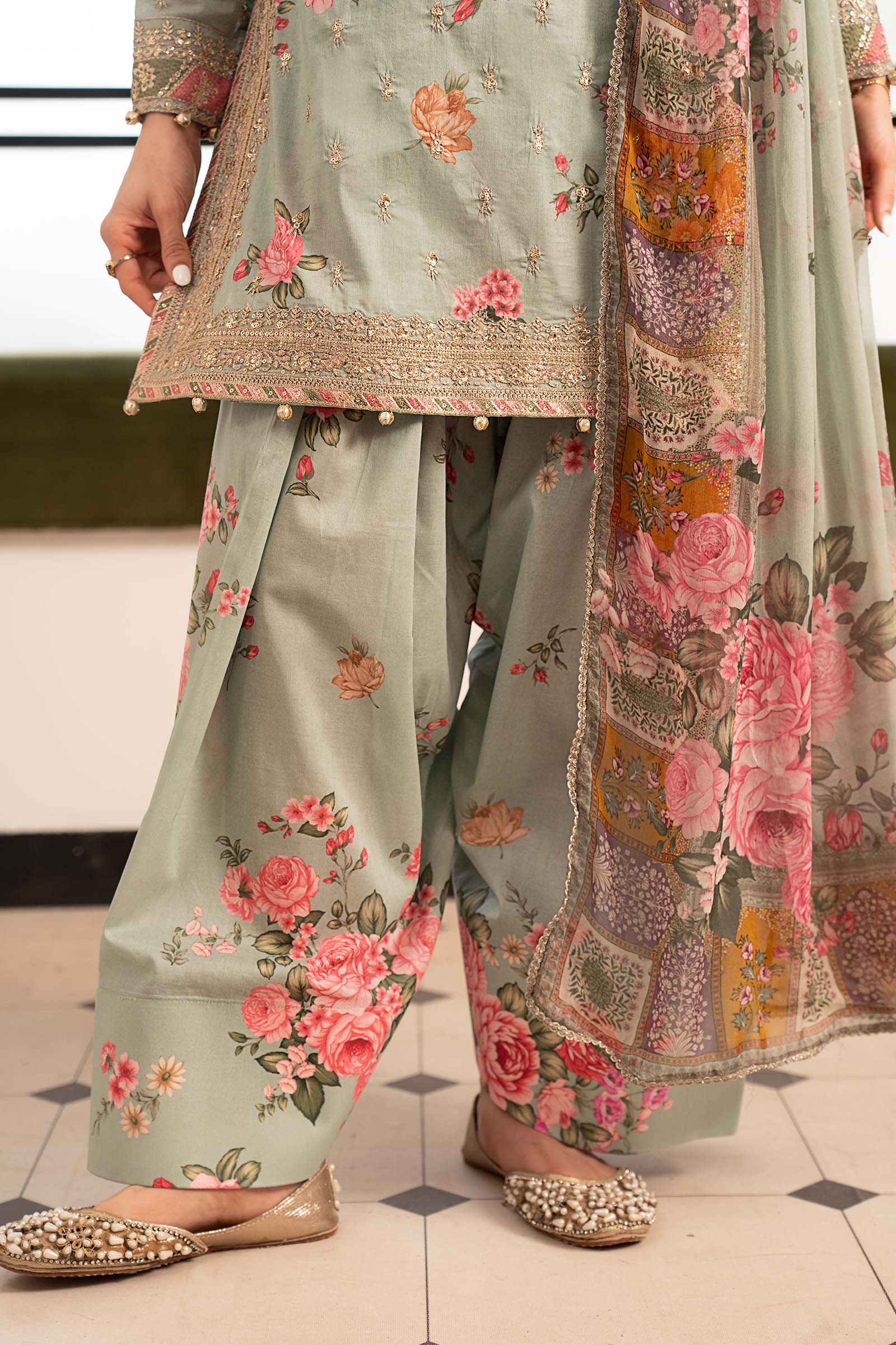 3 Piece Embroidered Lawn Suit