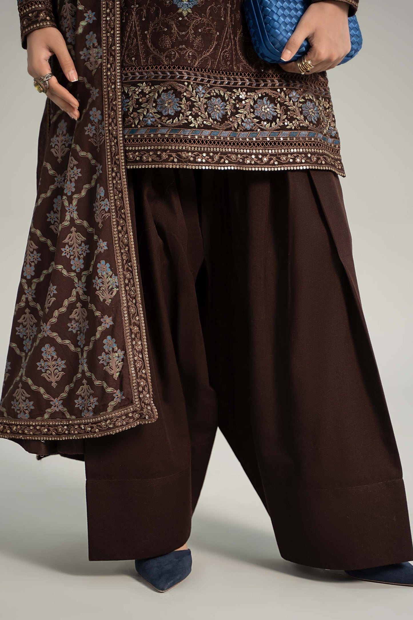 3 Piece Embroidered Khaddar Suit