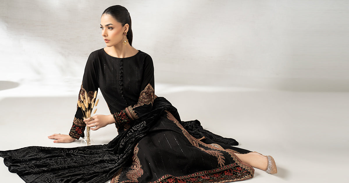 3 Piece Embroidered Khaddar Suit