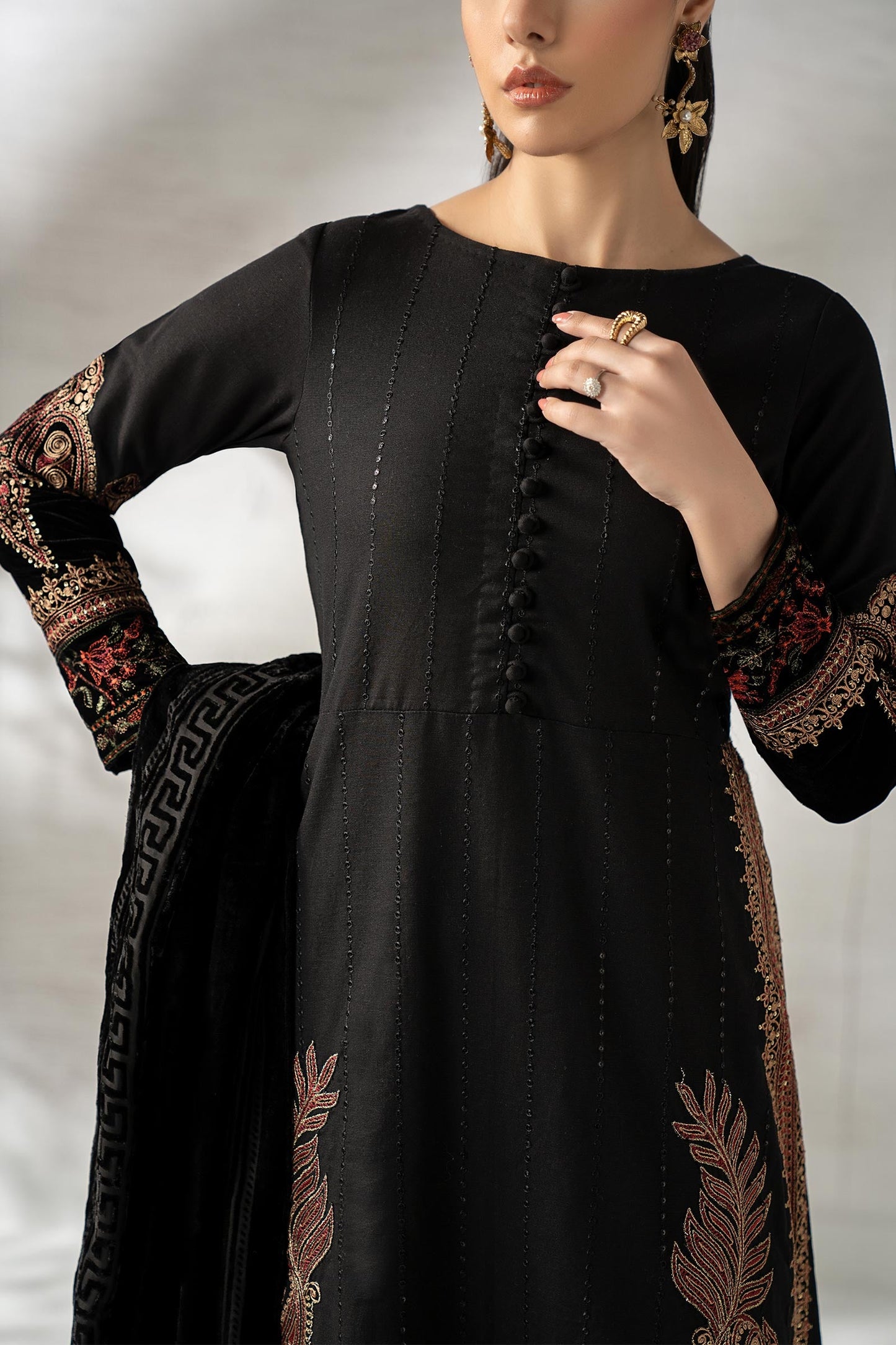 3 Piece Embroidered Khaddar Suit