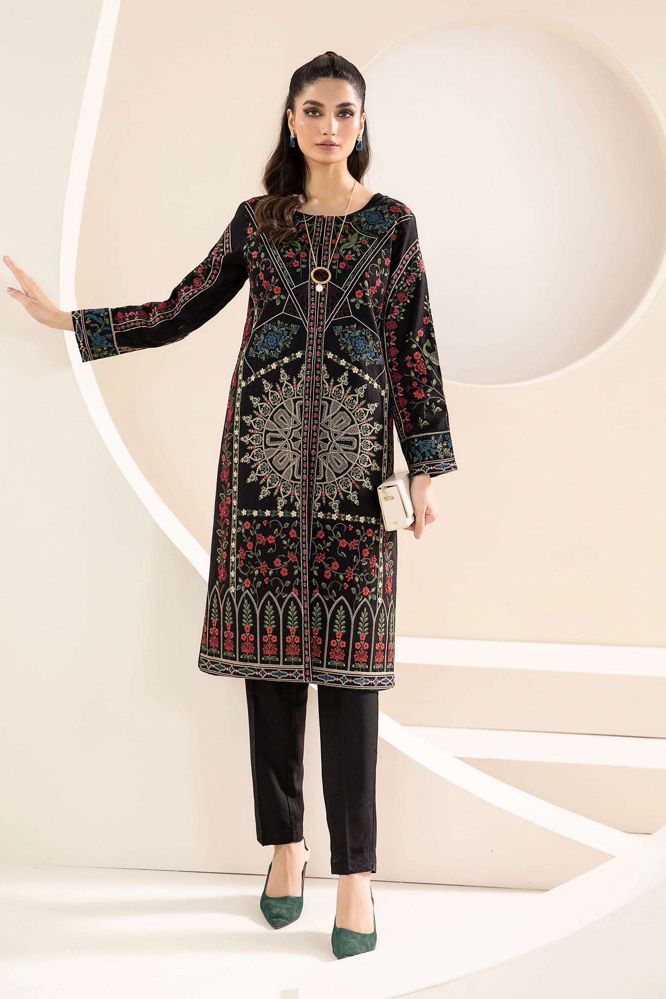 3 Piece Embroidered Khaddar Suit