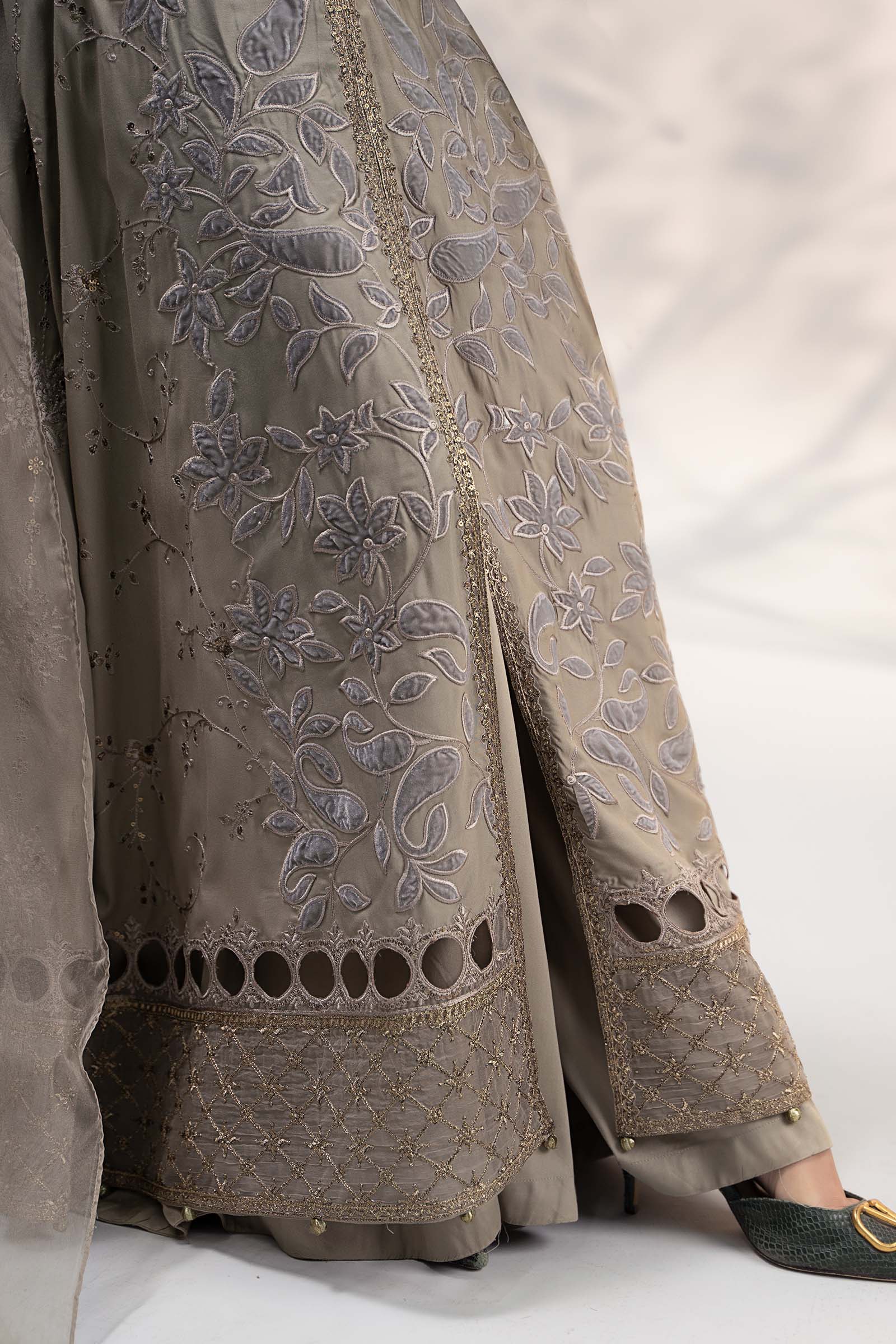 3 Piece Embroidered Plush Suit