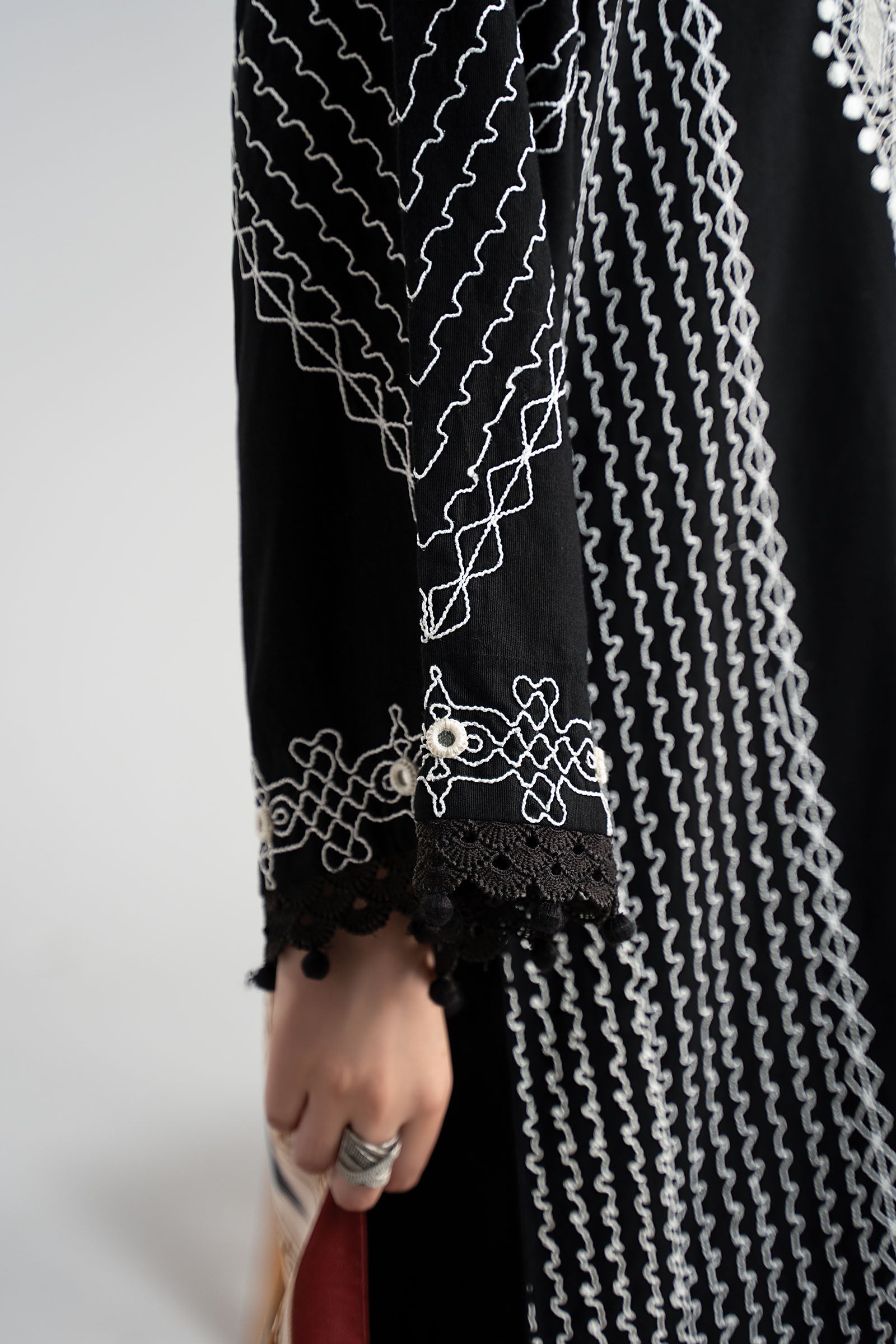 3 Piece Embroidered Khaddar Suit