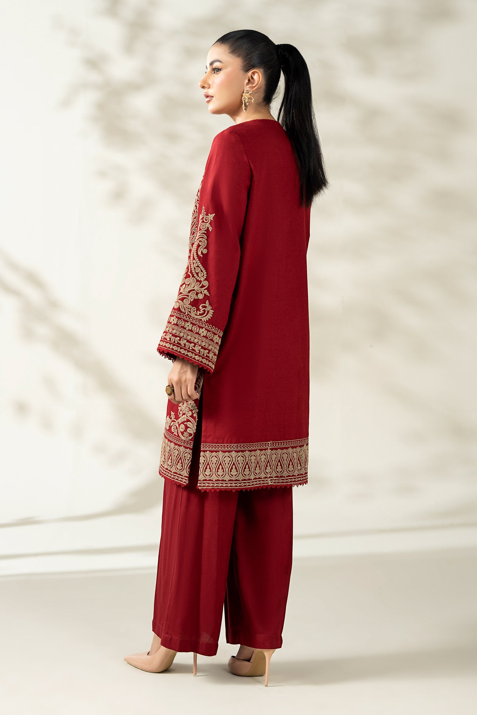 3 Piece Embroidered Khaddar Suit