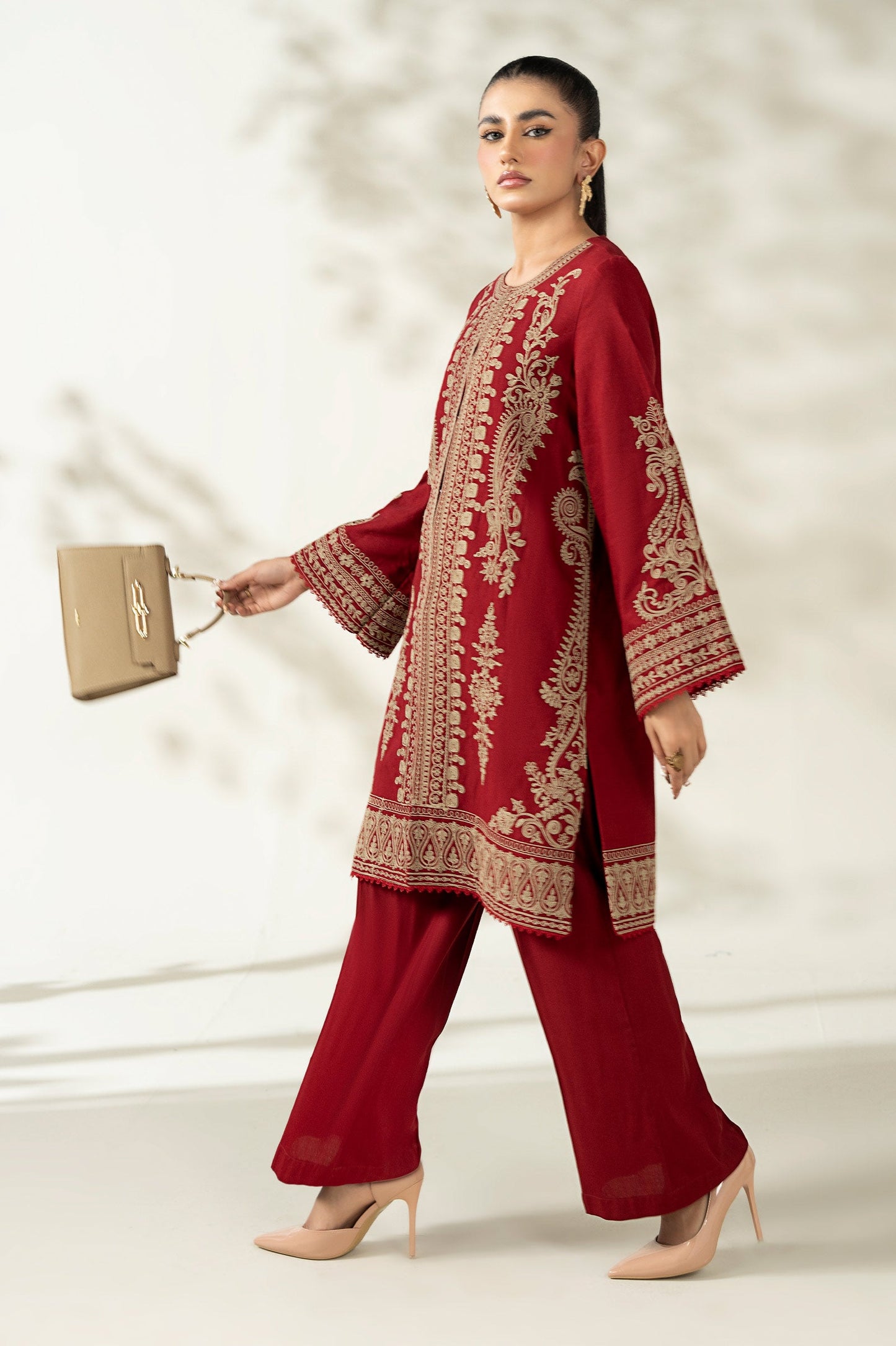 3 Piece Embroidered Khaddar Suit