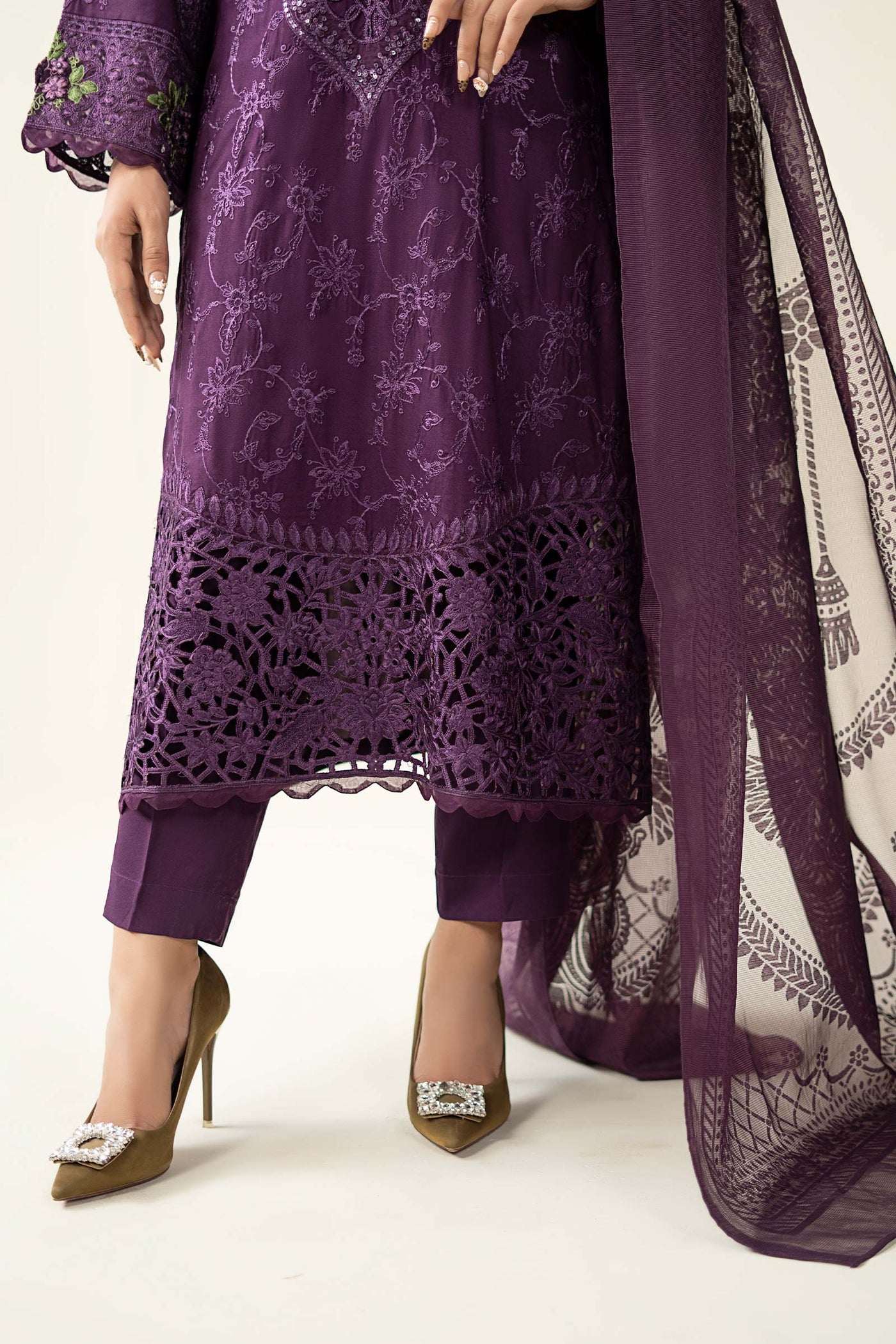 3 Piece Embroidered Linen Suit