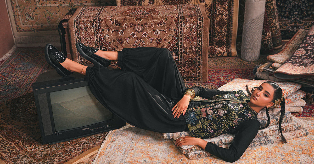 3 Piece Embroidered Khaddar Suit