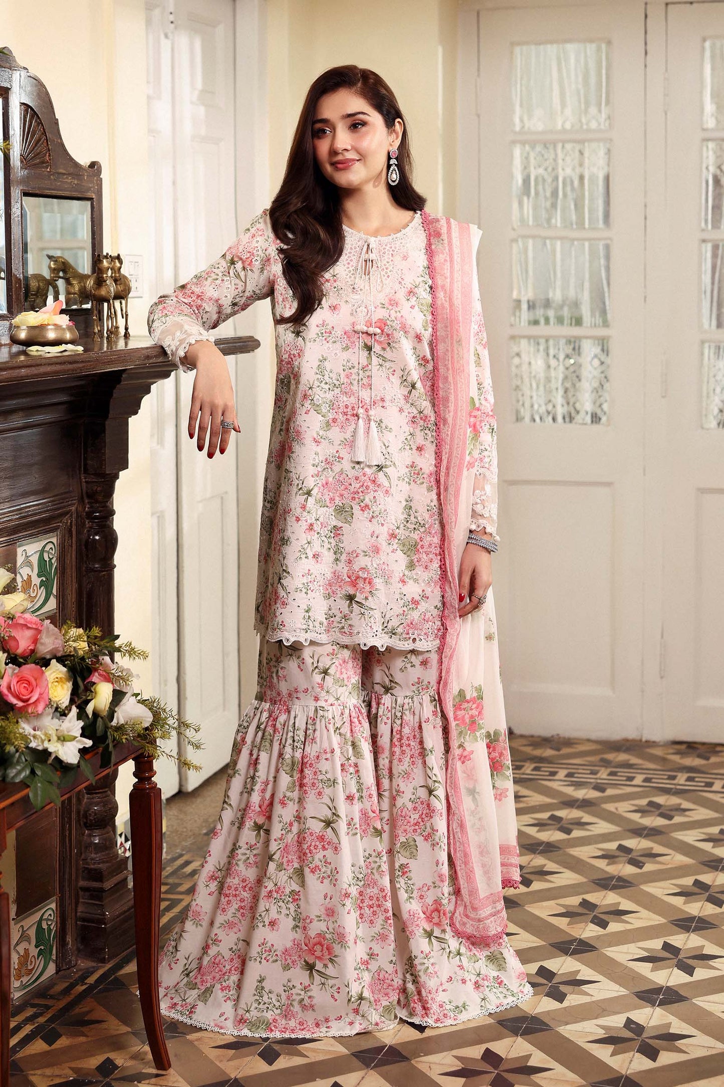 3 Piece Embroidered Lawn Suit
