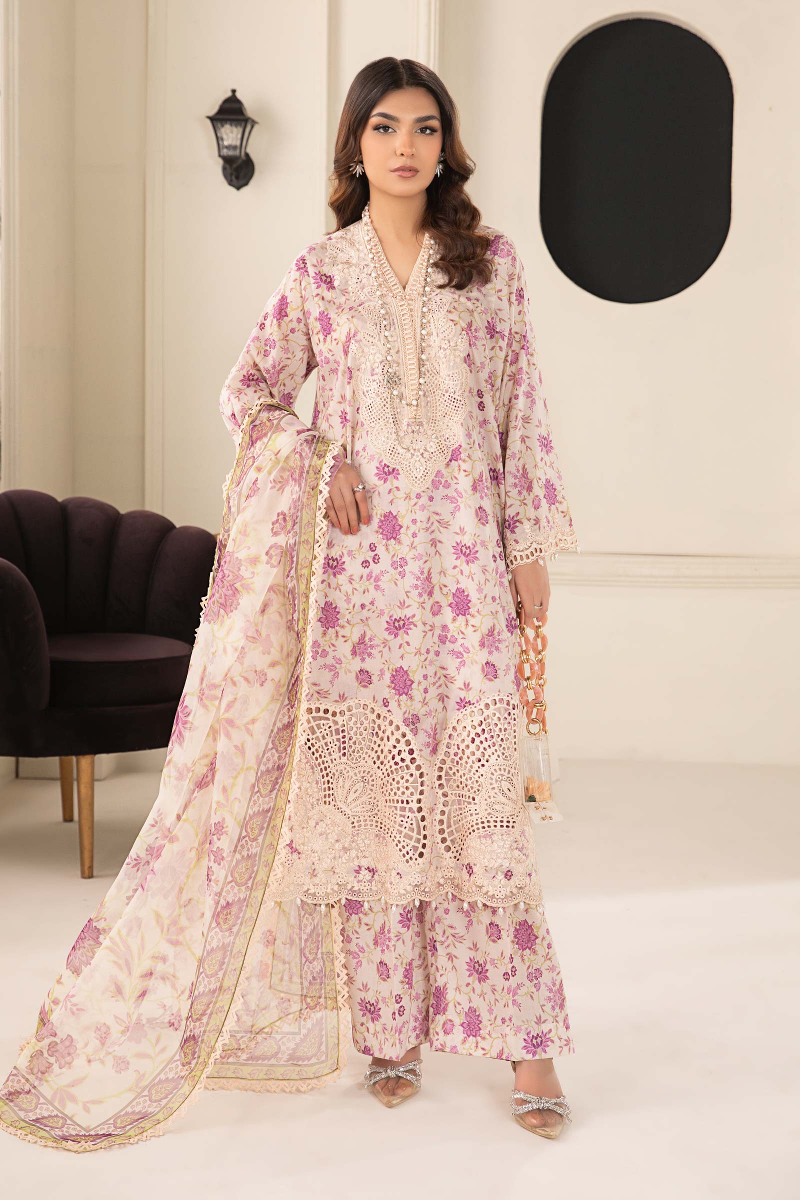 3 Piece Embroidered Lawn Suit